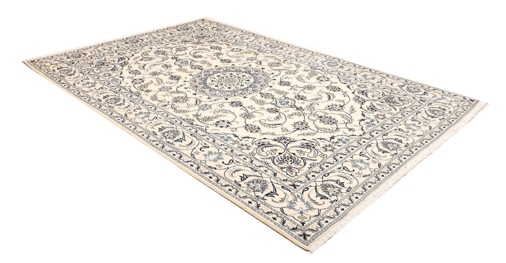 Handgeknüpfter Nain Perserteppich 201 × 299 cm