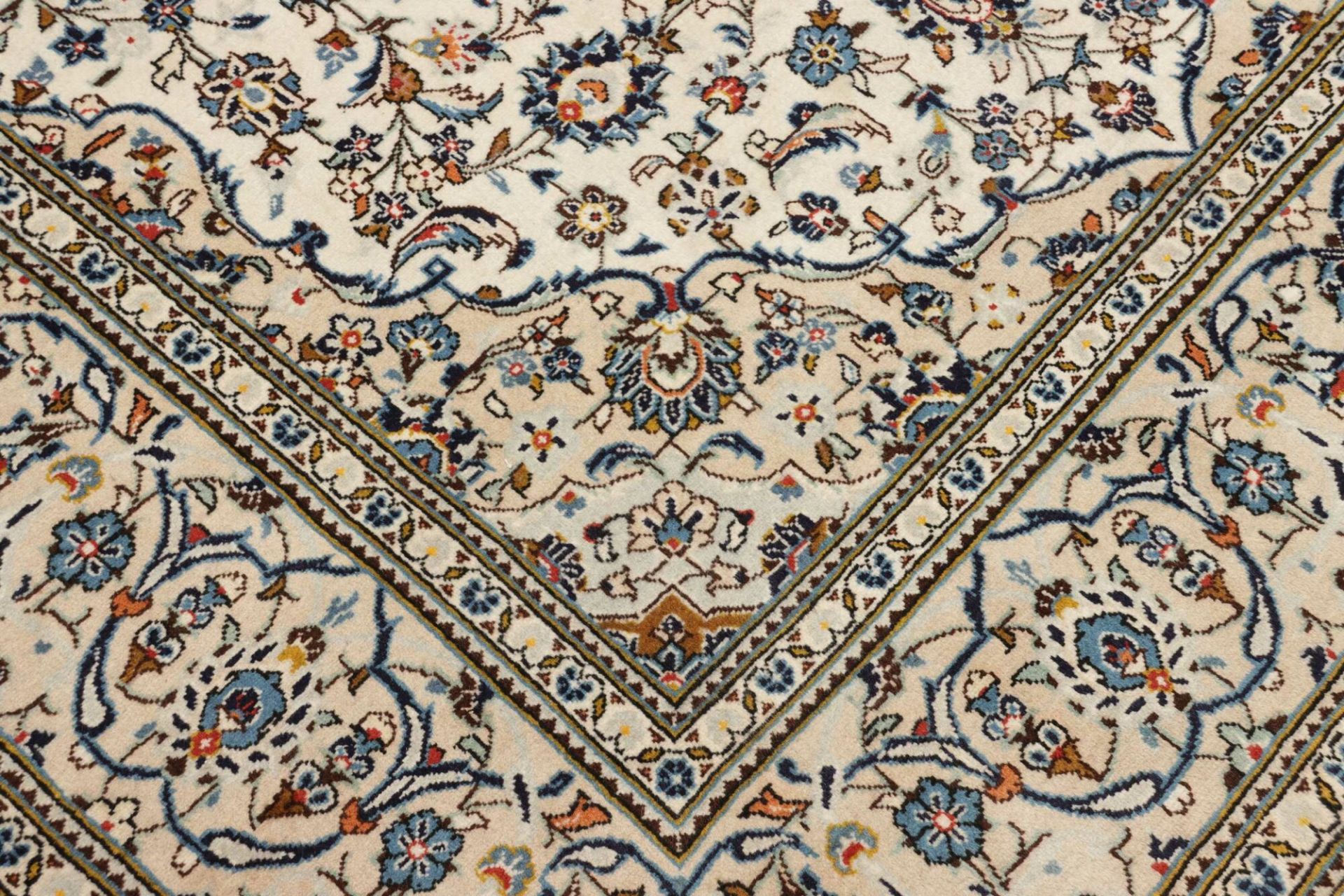 Kashan Perserteppich 194 × 305 cm aus Wolle, handgeknüpft