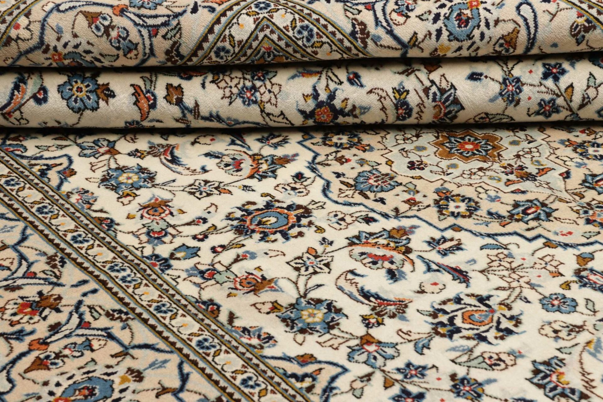 Kashan Perserteppich 194 × 305 cm aus Wolle, handgeknüpft