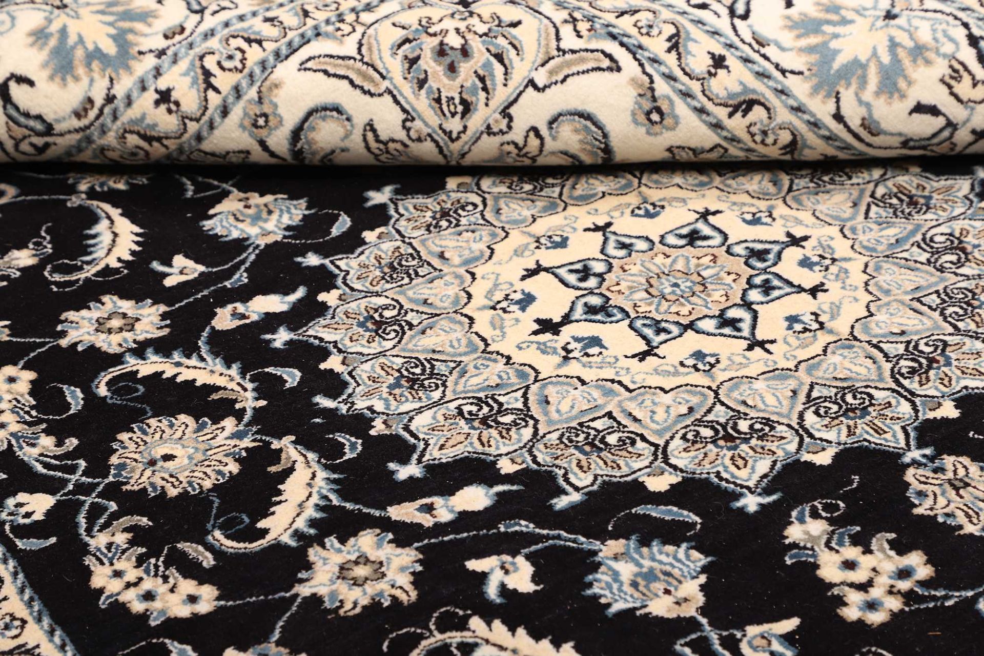 perserteppich-nain-204-x-287-cm-schurwolle-handgeknupft-exklusiv-9 Nain Perserteppich 204 × 287 cm aus Wolle, handgeknüpft