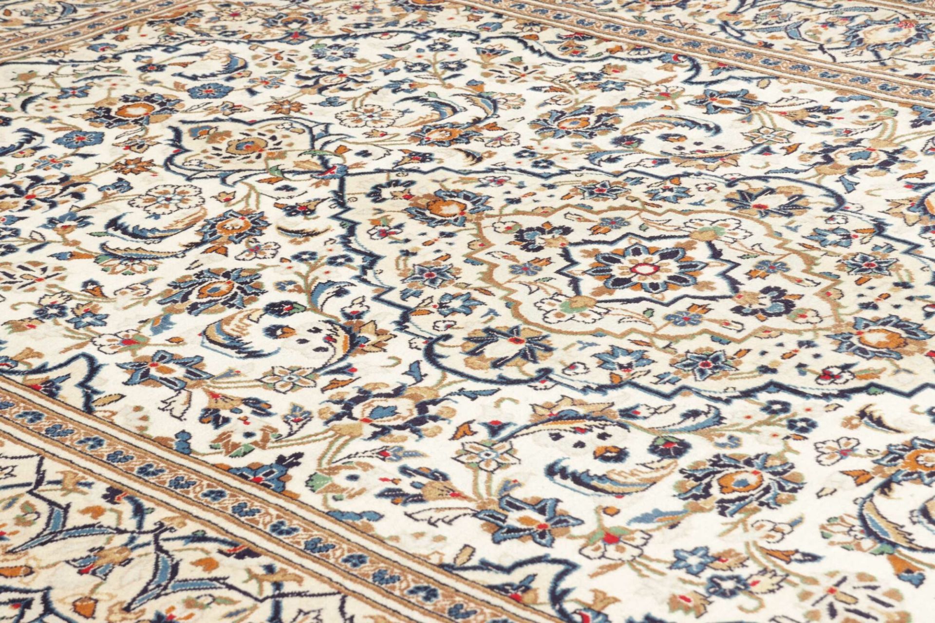 Kashan Perserteppich aus Iran, 196 × 304 cm