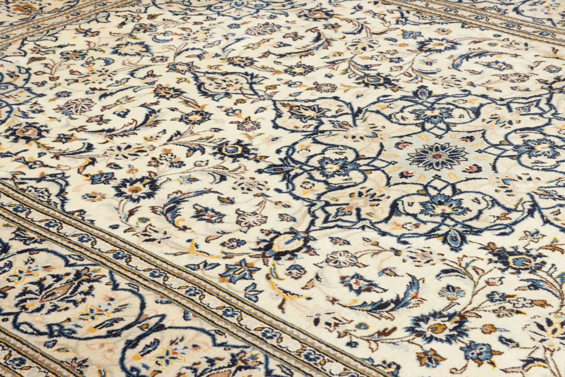 Kashan Perserteppich 194 × 307 cm aus Wolle, handgeknüpft