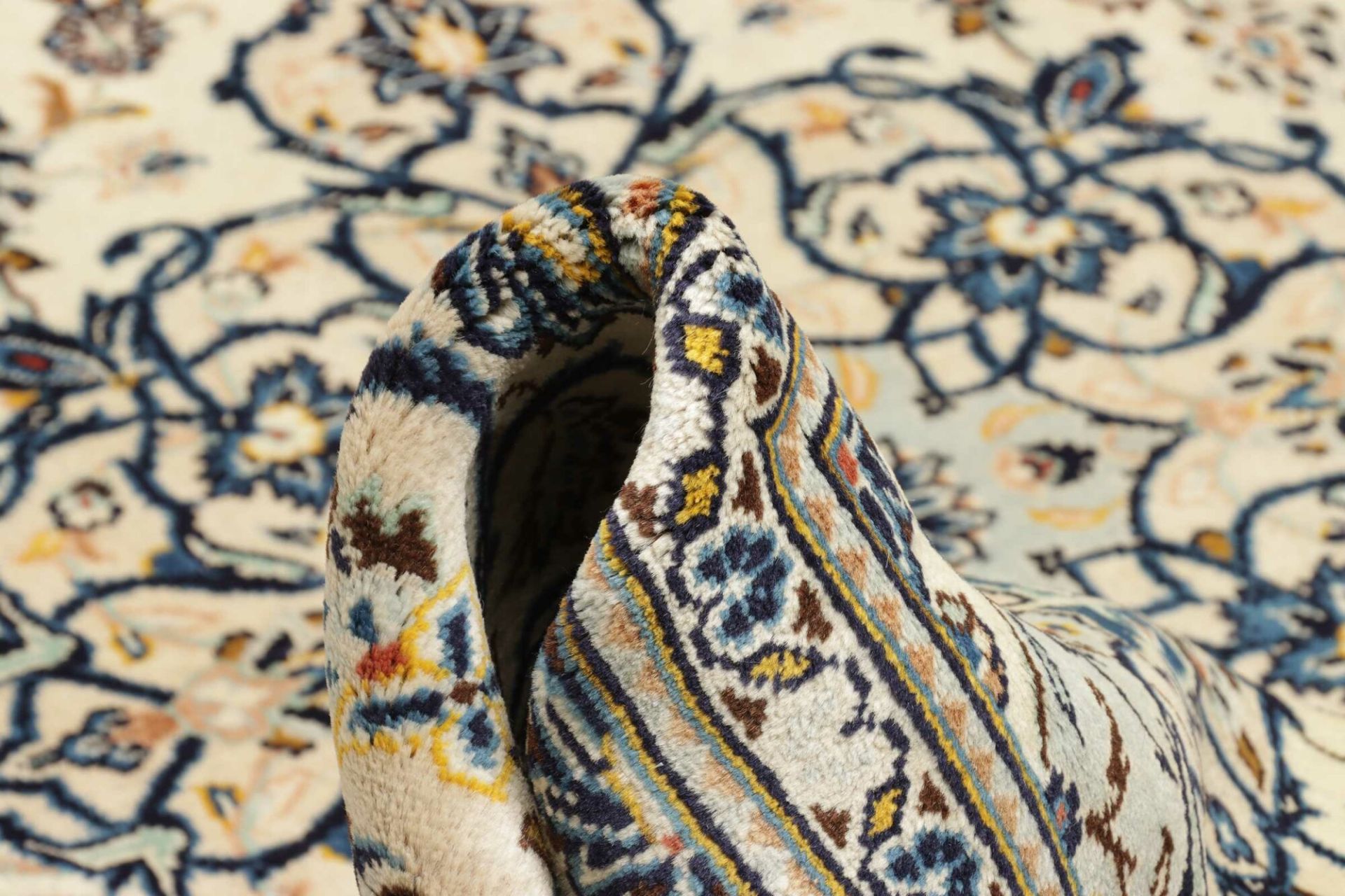 Kashan Perserteppich 194 × 307 cm aus Wolle, handgeknüpft