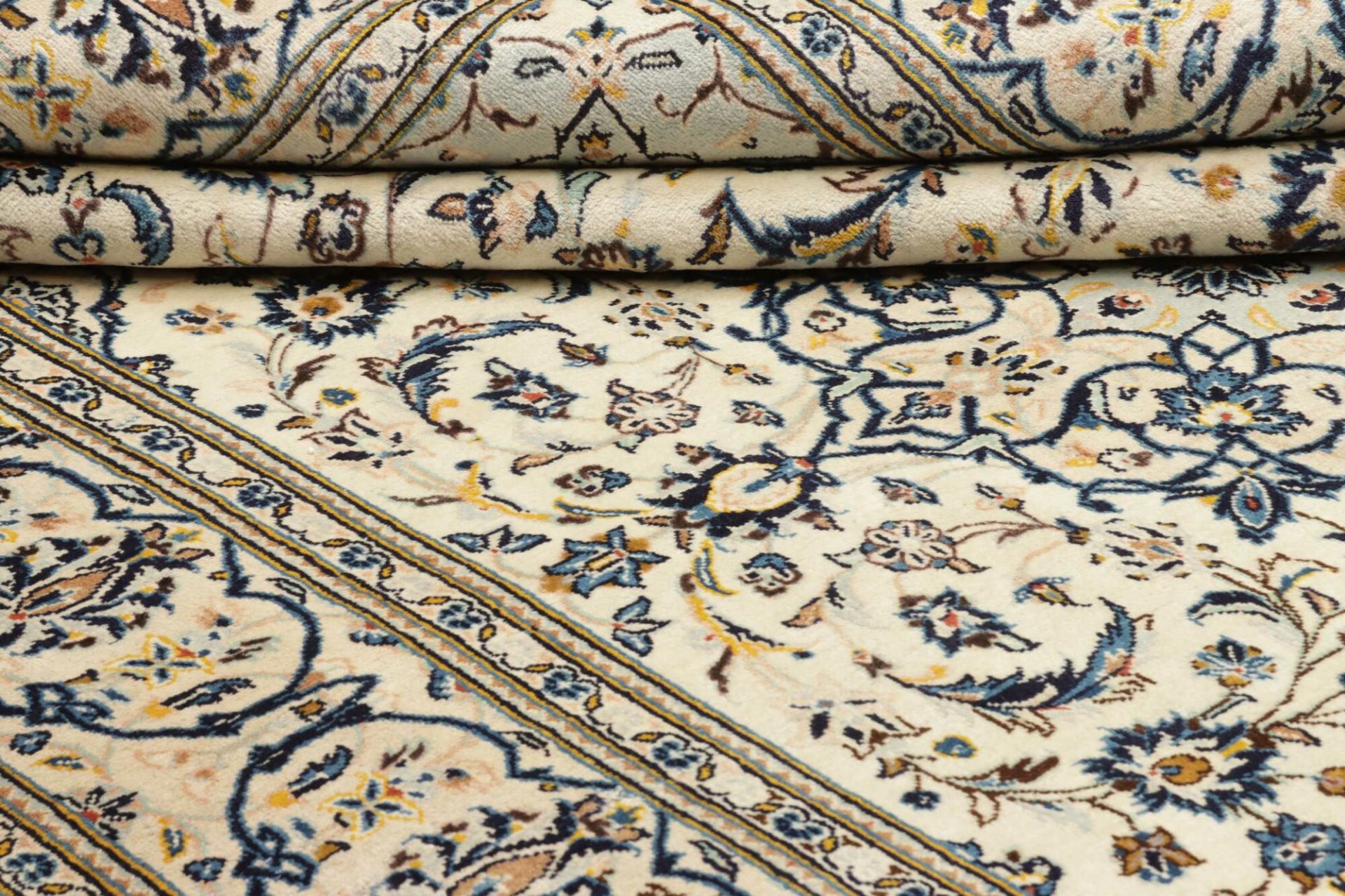 Kashan Perserteppich 194 × 307 cm aus Wolle, handgeknüpft
