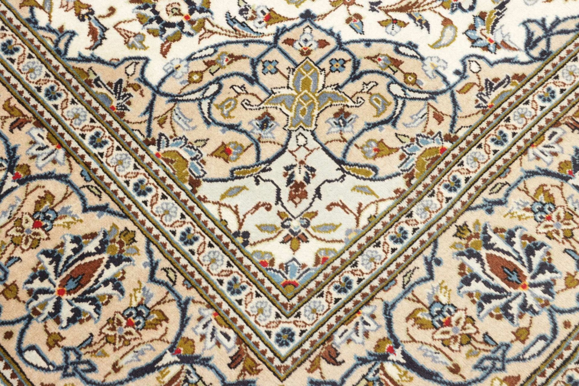 Kashan Perserteppich aus Iran, 193 × 284 cm