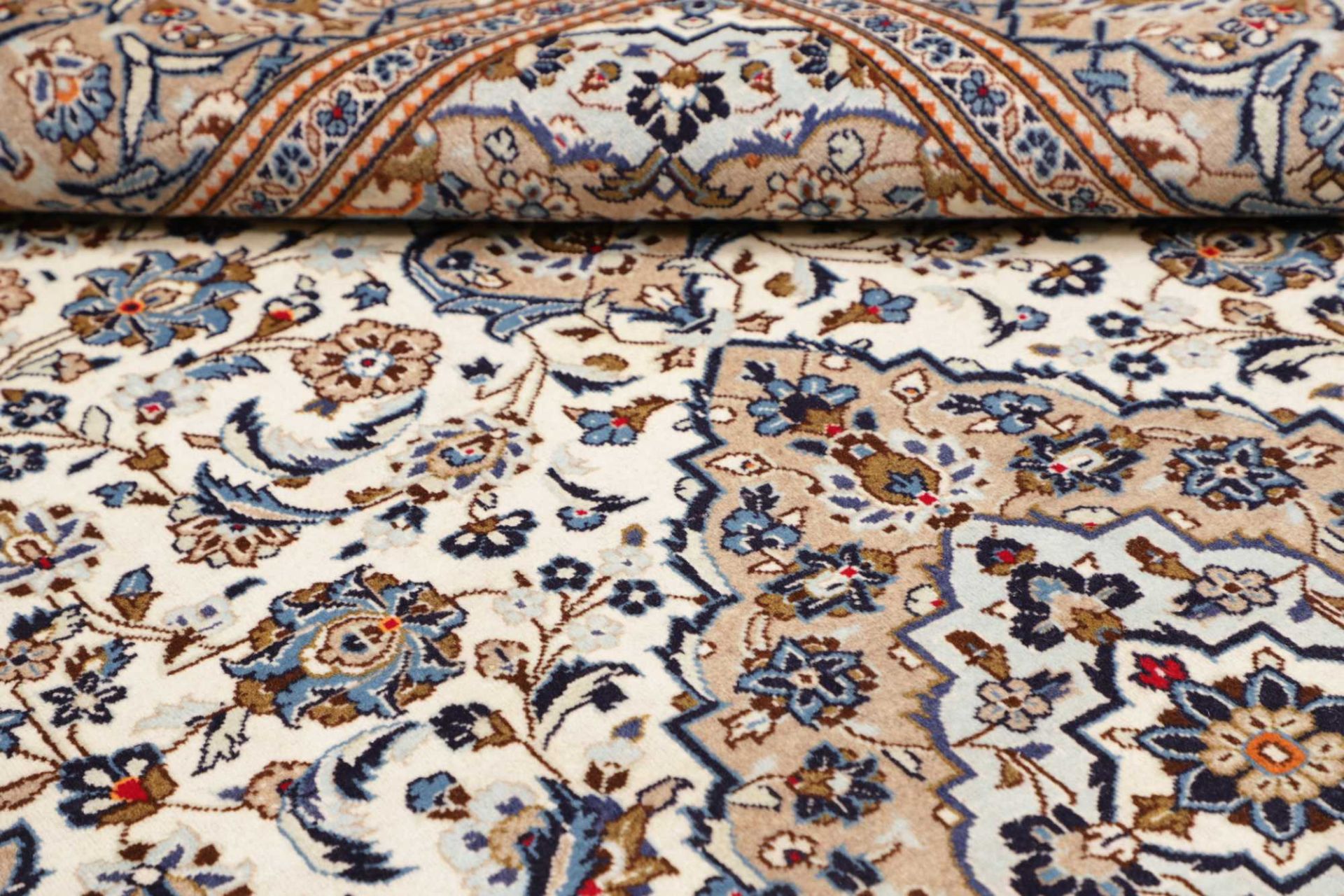 Kashan Perserteppich 196 × 296 cm aus Wolle, handgeknüpft