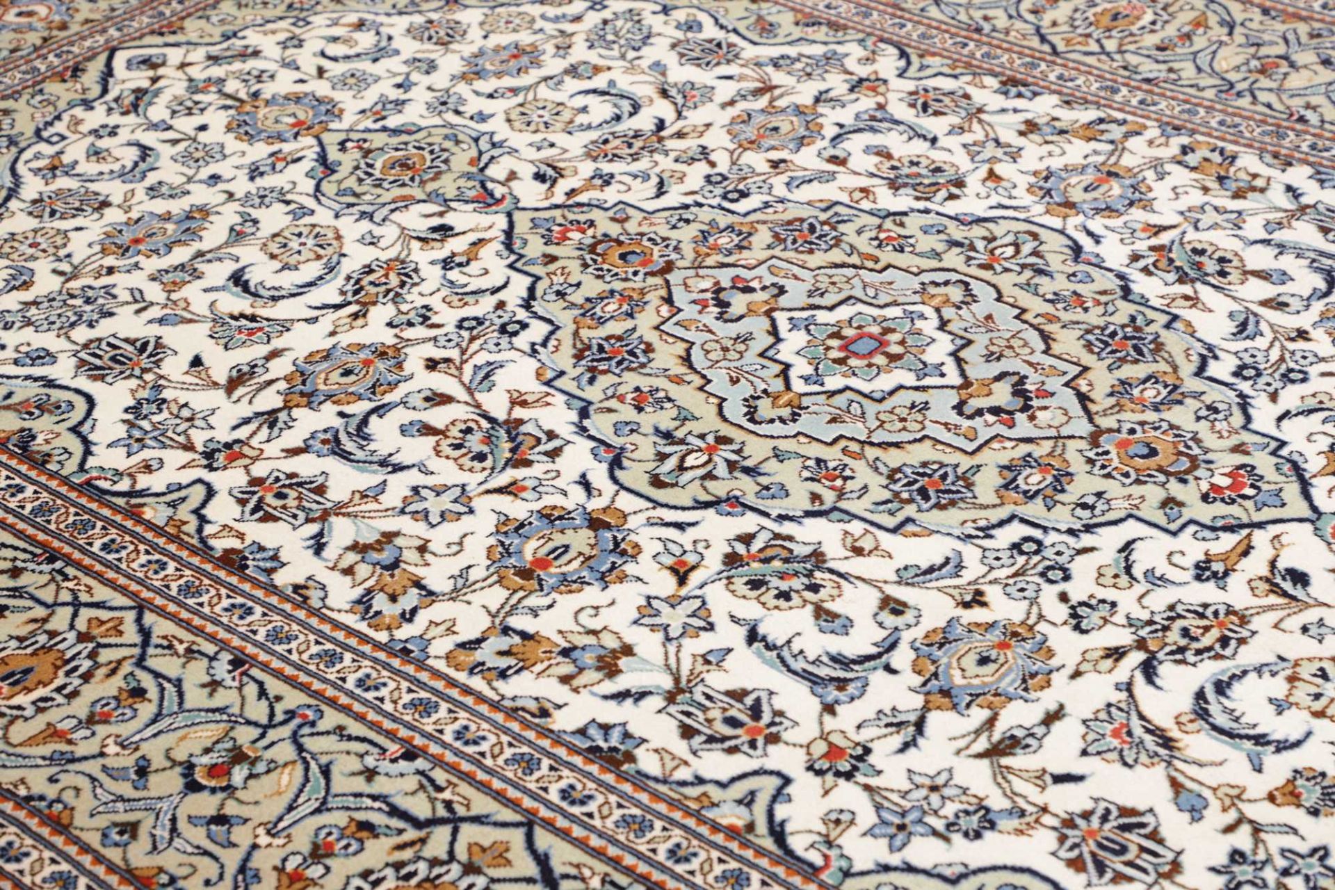 Kashan Perserteppich 196 × 286 cm aus Wolle, handgeknüpft