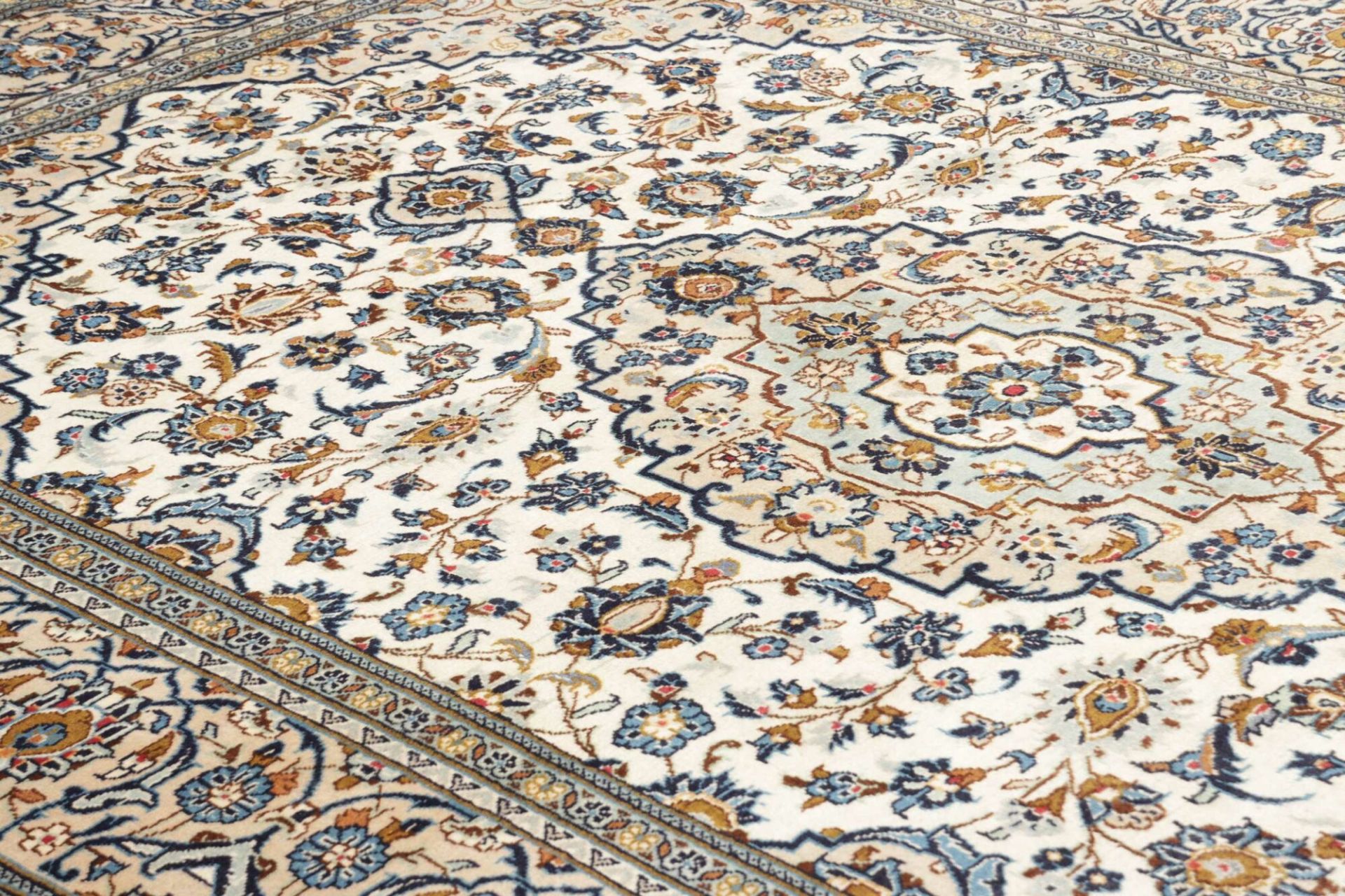 Kashan Perserteppich 199 × 289 cm aus Wolle, handgeknüpft