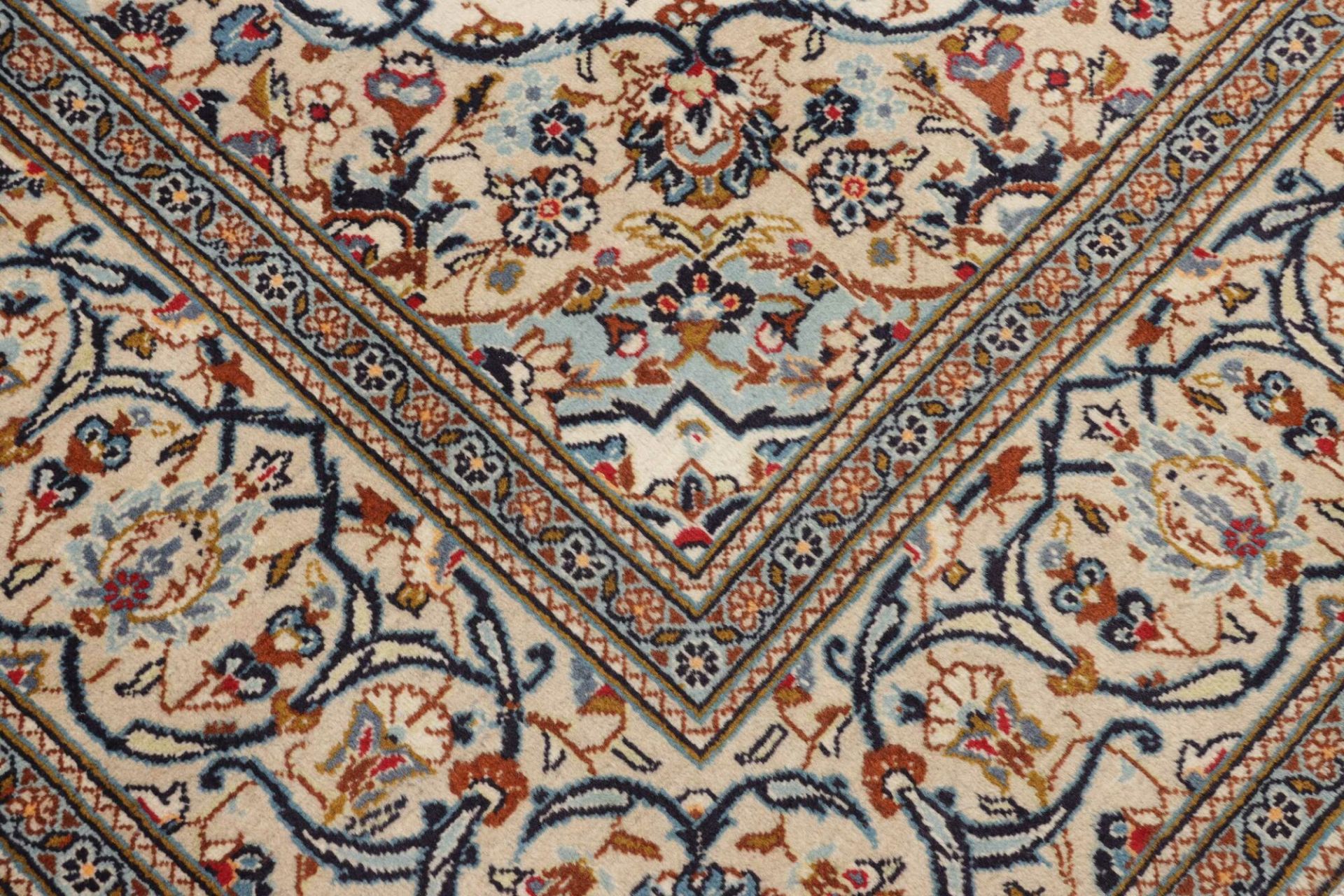 Handgeknüpfter Kashan Perserteppich 201 × 305 cm