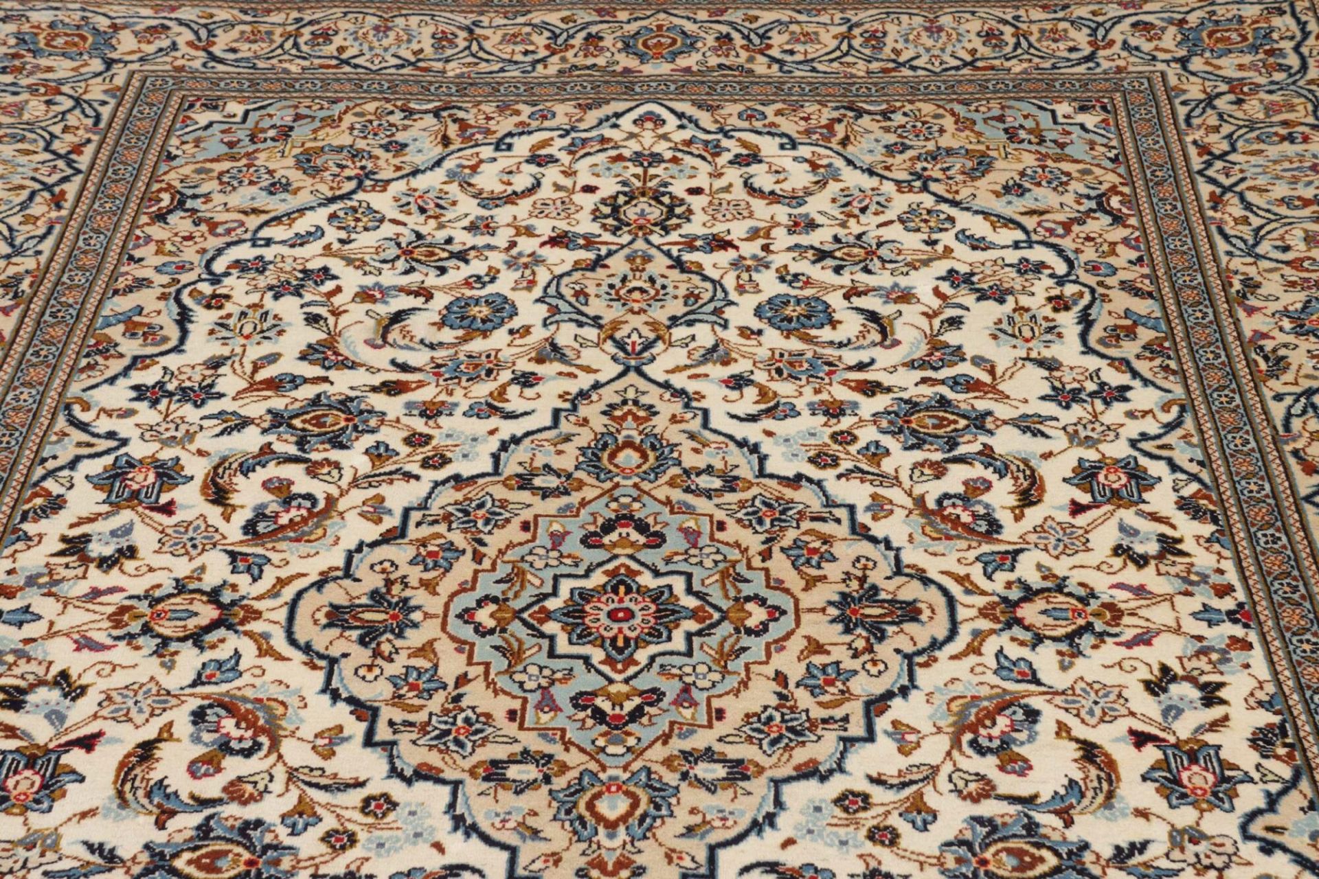 Handgeknüpfter Kashan Perserteppich 201 × 305 cm