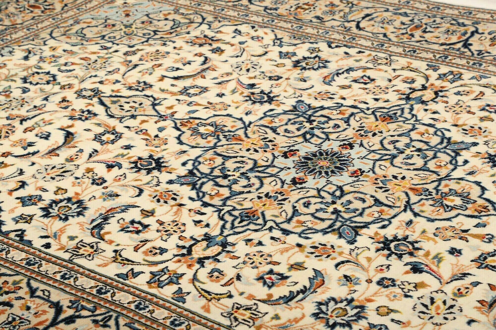 Handgeknüpfter Kashan Perserteppich 201 × 314 cm