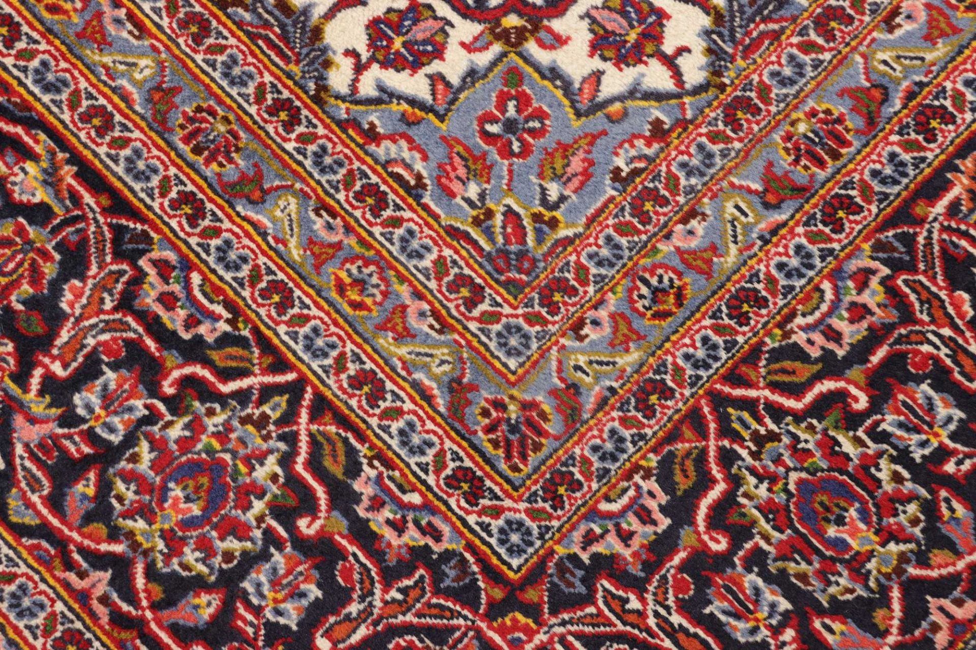 Kashan Perserteppich aus Iran, 201 × 311 cm