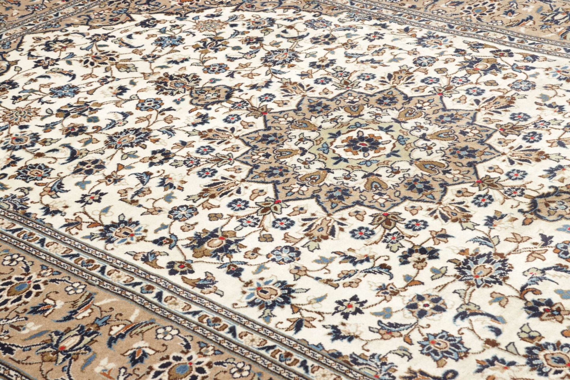 Handgeknüpfter Kashan Perserteppich 201 × 299 cm