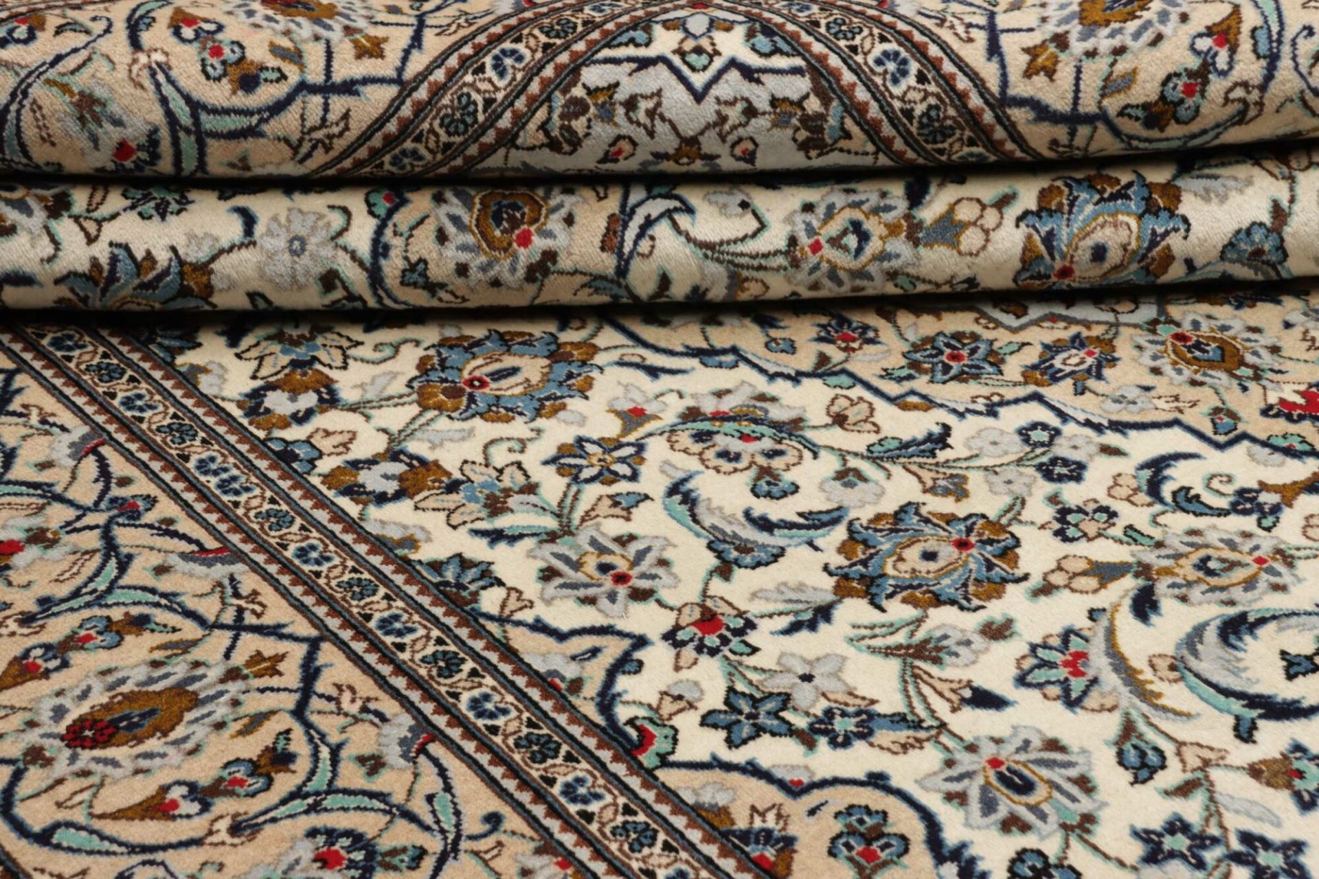 Handgeknüpfter Kashan Perserteppich 196 × 293 cm