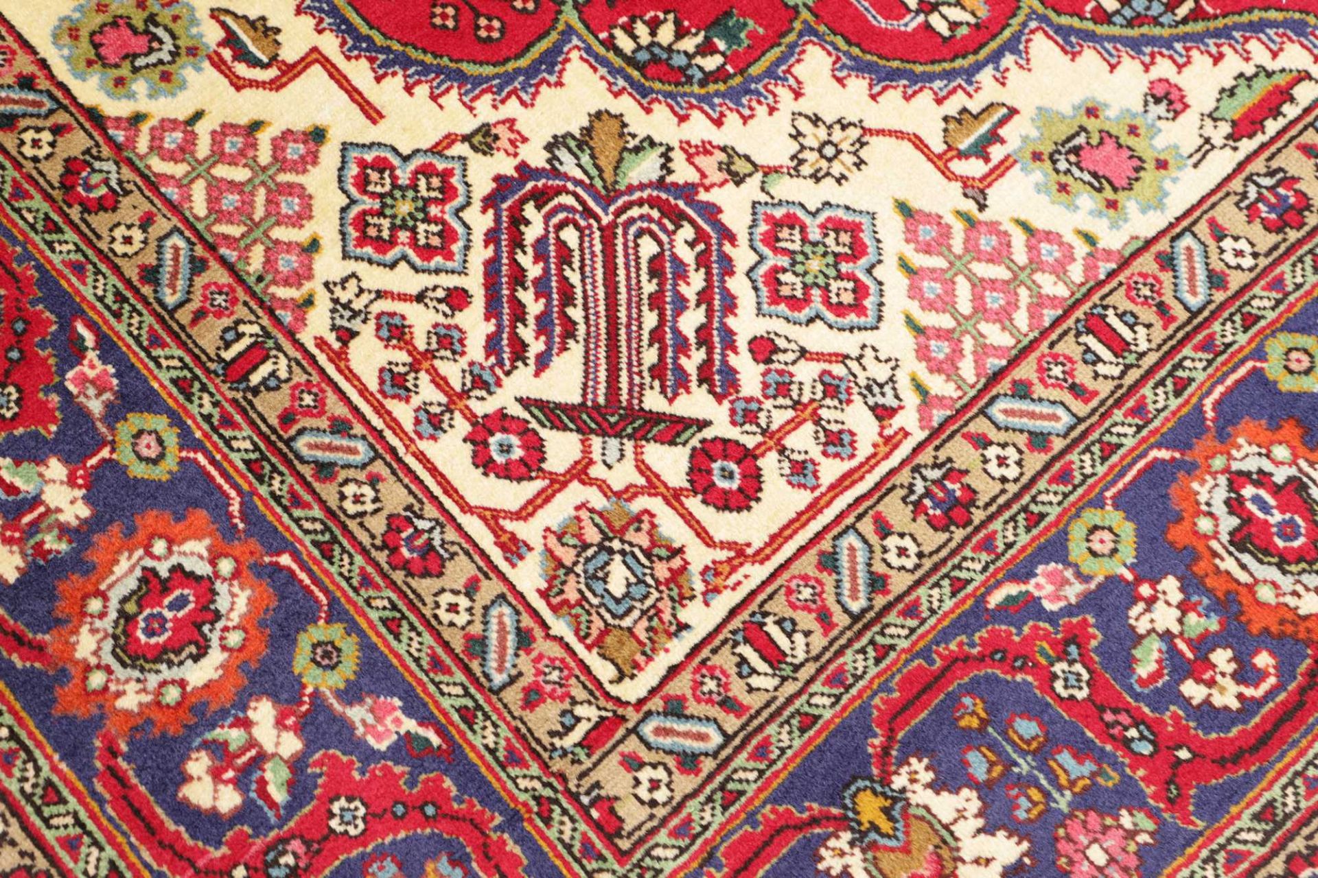perserteppich-tabriz-198-x-291-cm-schurwolle-handgeknupft-klassisch-11 Handgeknüpfter Täbriz Perserteppich 198 × 291 cm