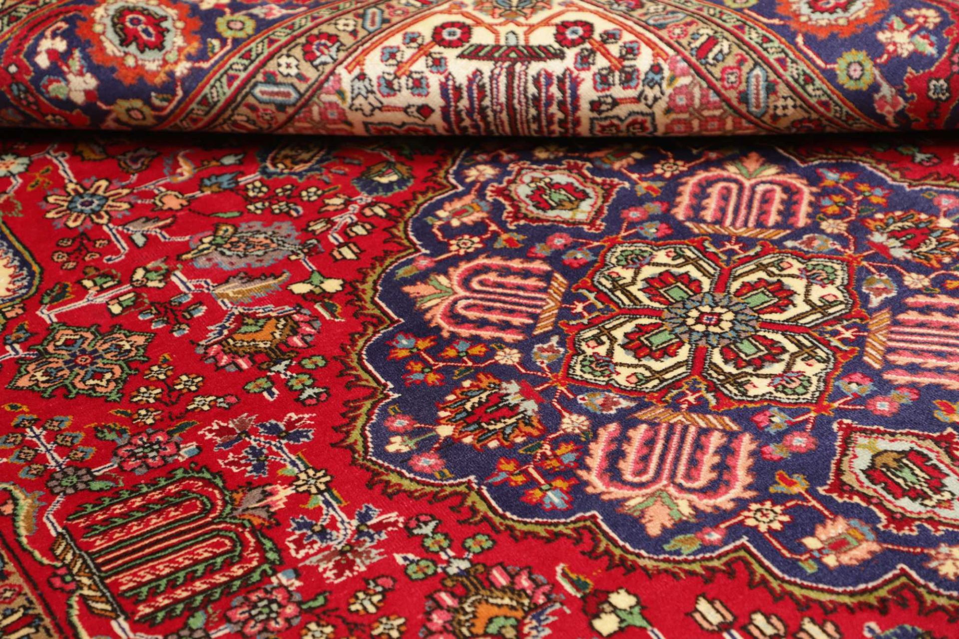perserteppich-tabriz-198-x-291-cm-schurwolle-handgeknupft-klassisch-19 Handgeknüpfter Täbriz Perserteppich 198 × 291 cm