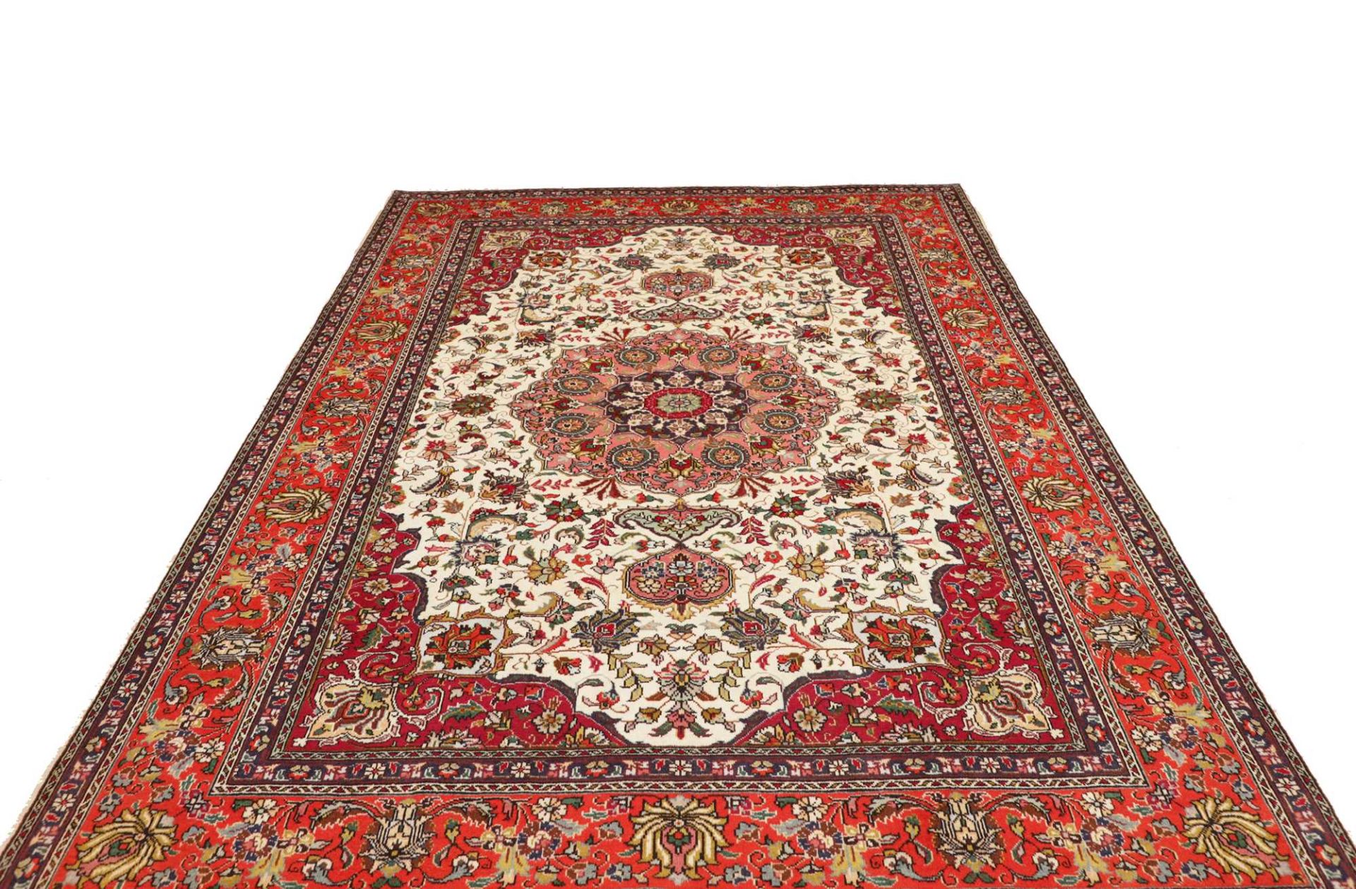 Handgeknüpfter Täbriz Perserteppich 204 × 297 cm