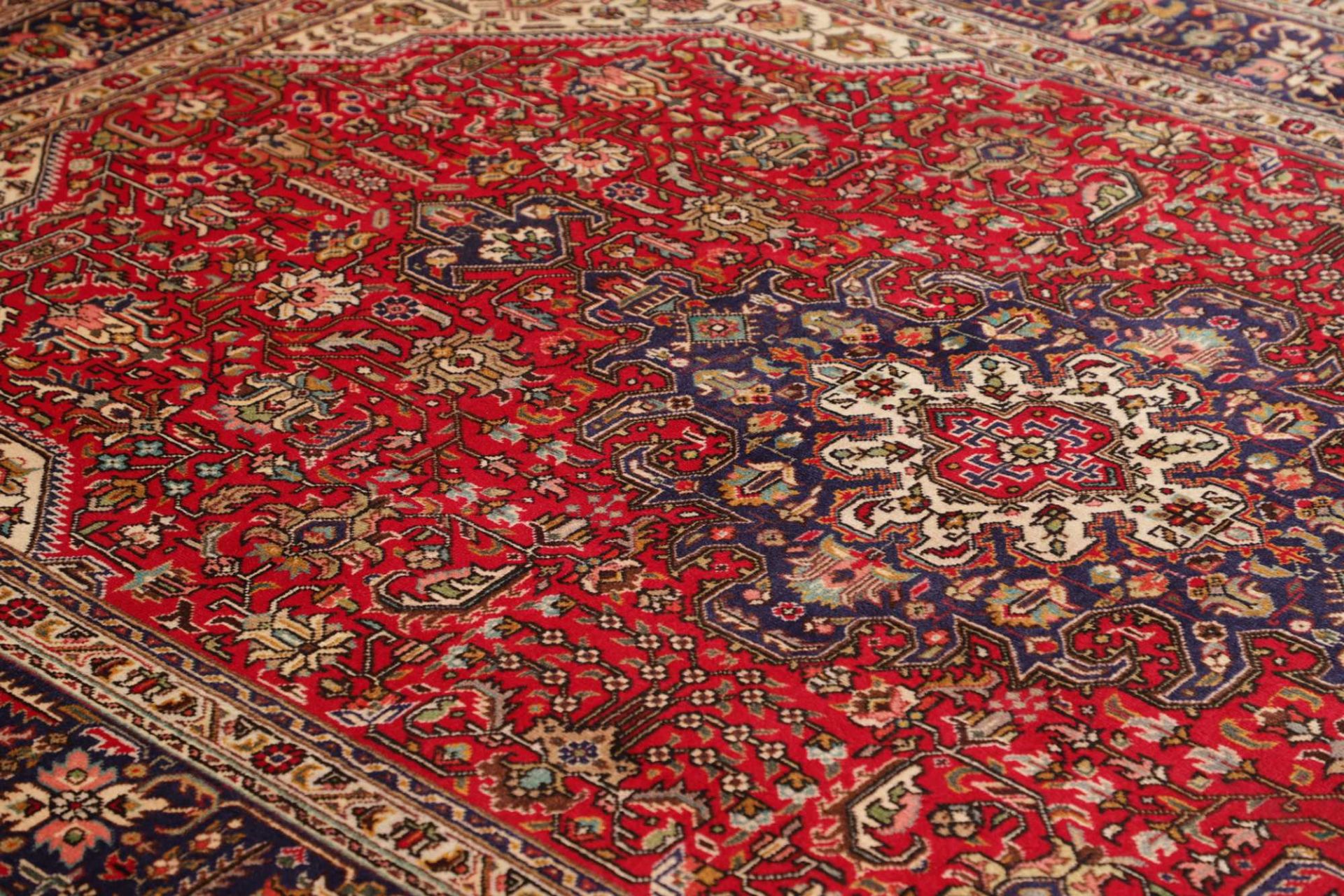 Handgeknüpfter Täbriz Perserteppich 201 × 304 cm