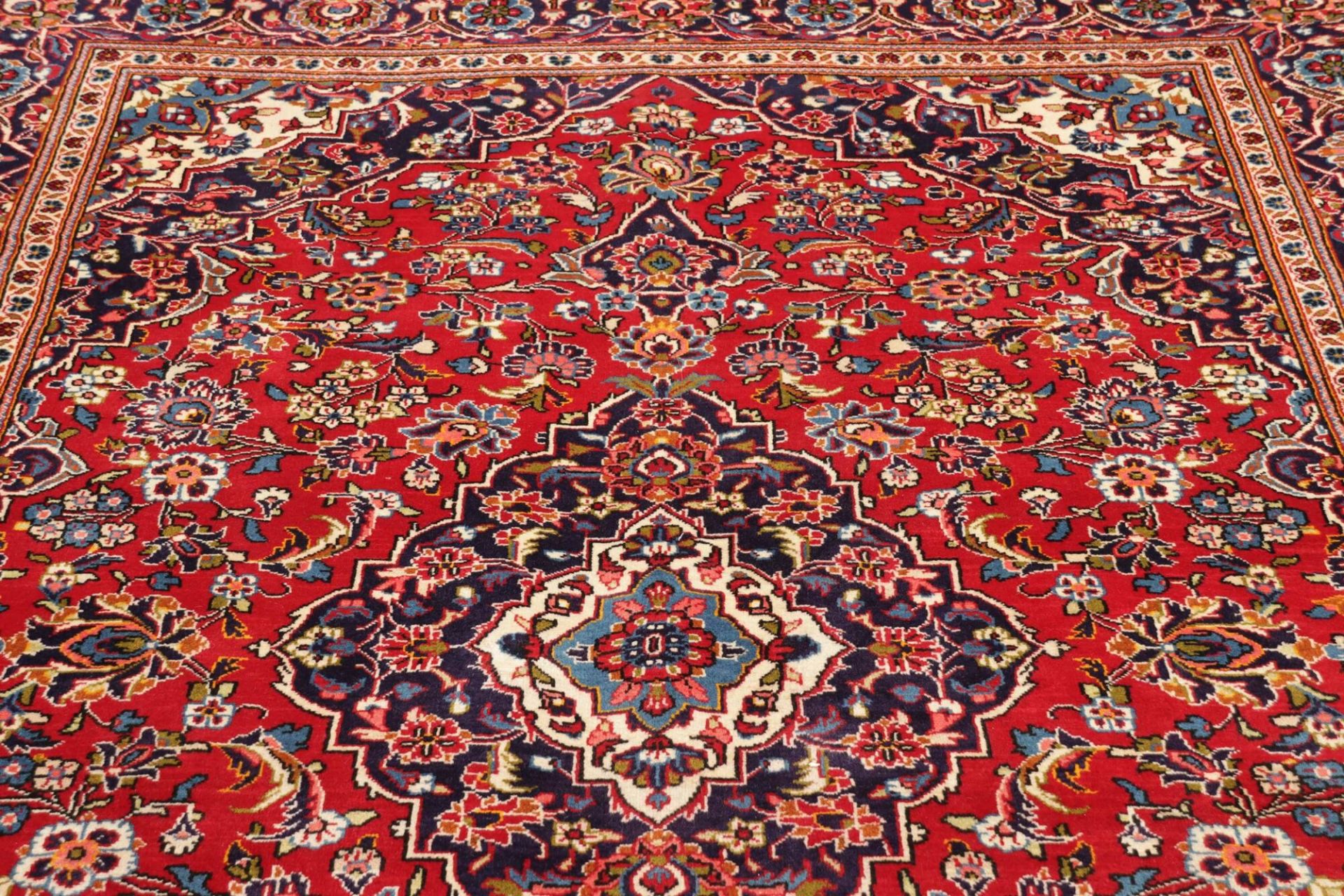 Handgeknüpfter Kashan Perserteppich 198 × 303 cm