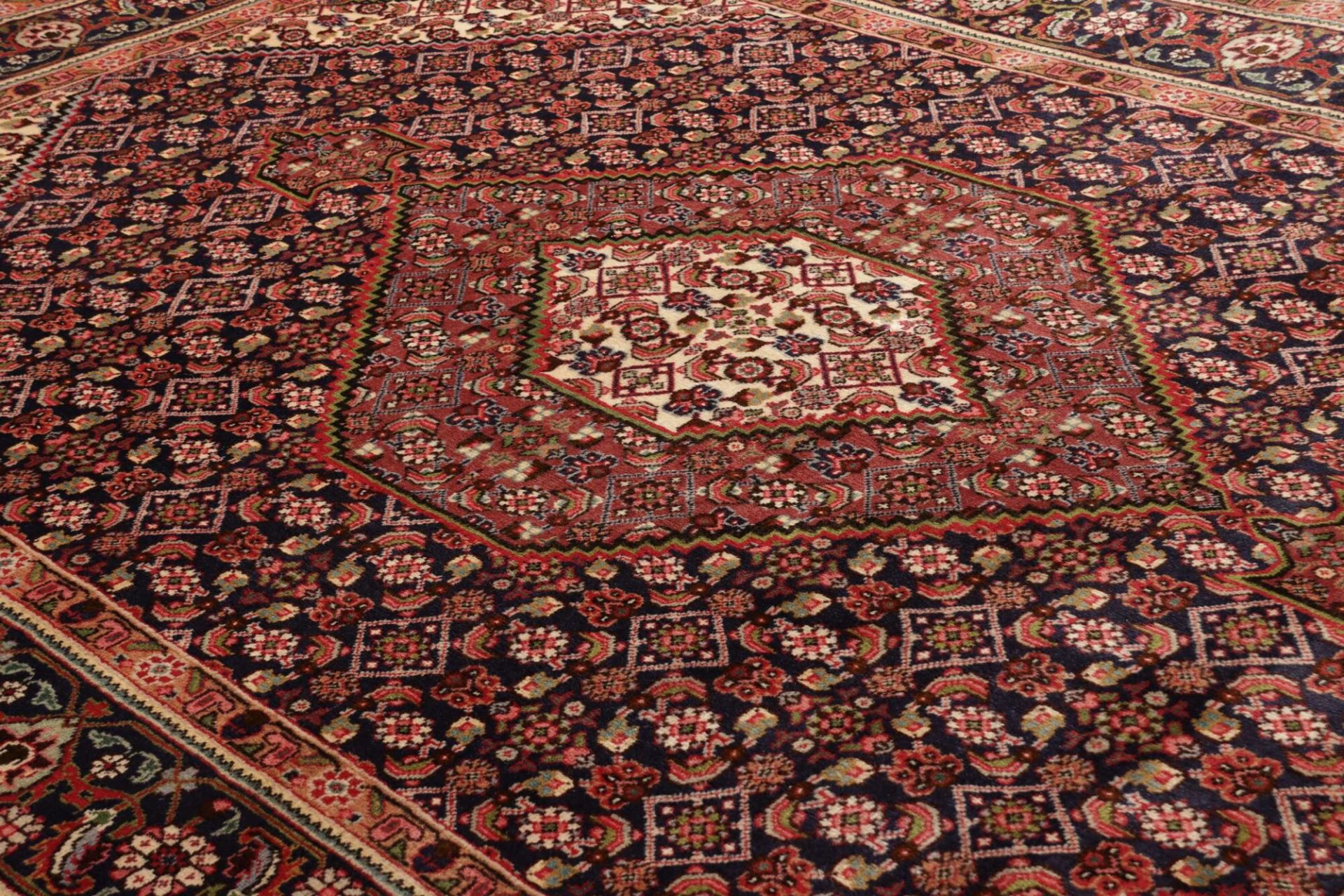 Täbriz Perserteppich 201 × 289 cm aus Wolle, handgeknüpft