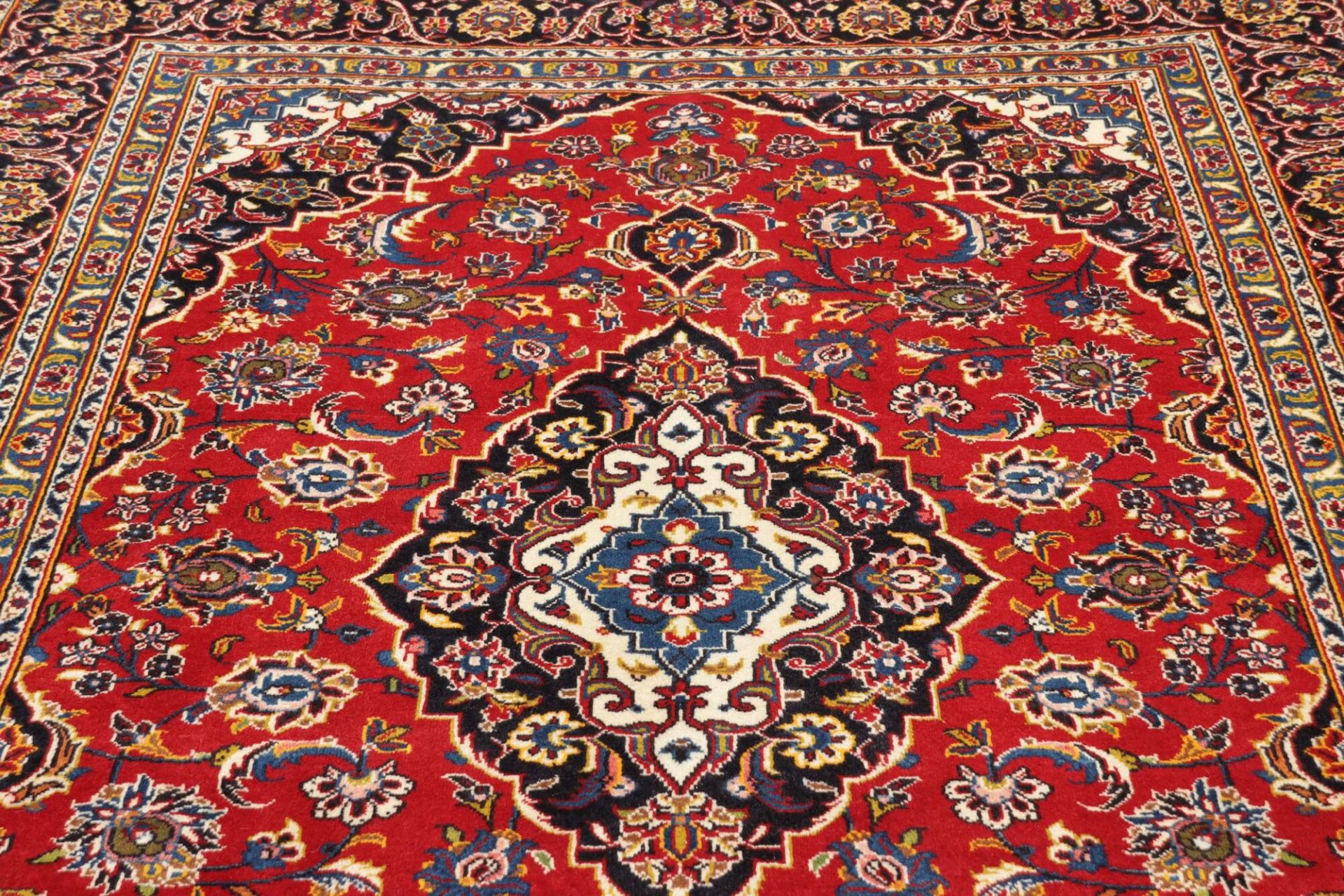 Kashan Perserteppich 201 × 284 cm aus Wolle, handgeknüpft