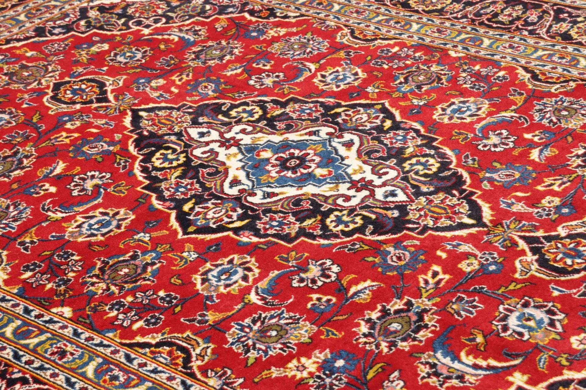 Kashan Perserteppich 201 × 284 cm aus Wolle, handgeknüpft