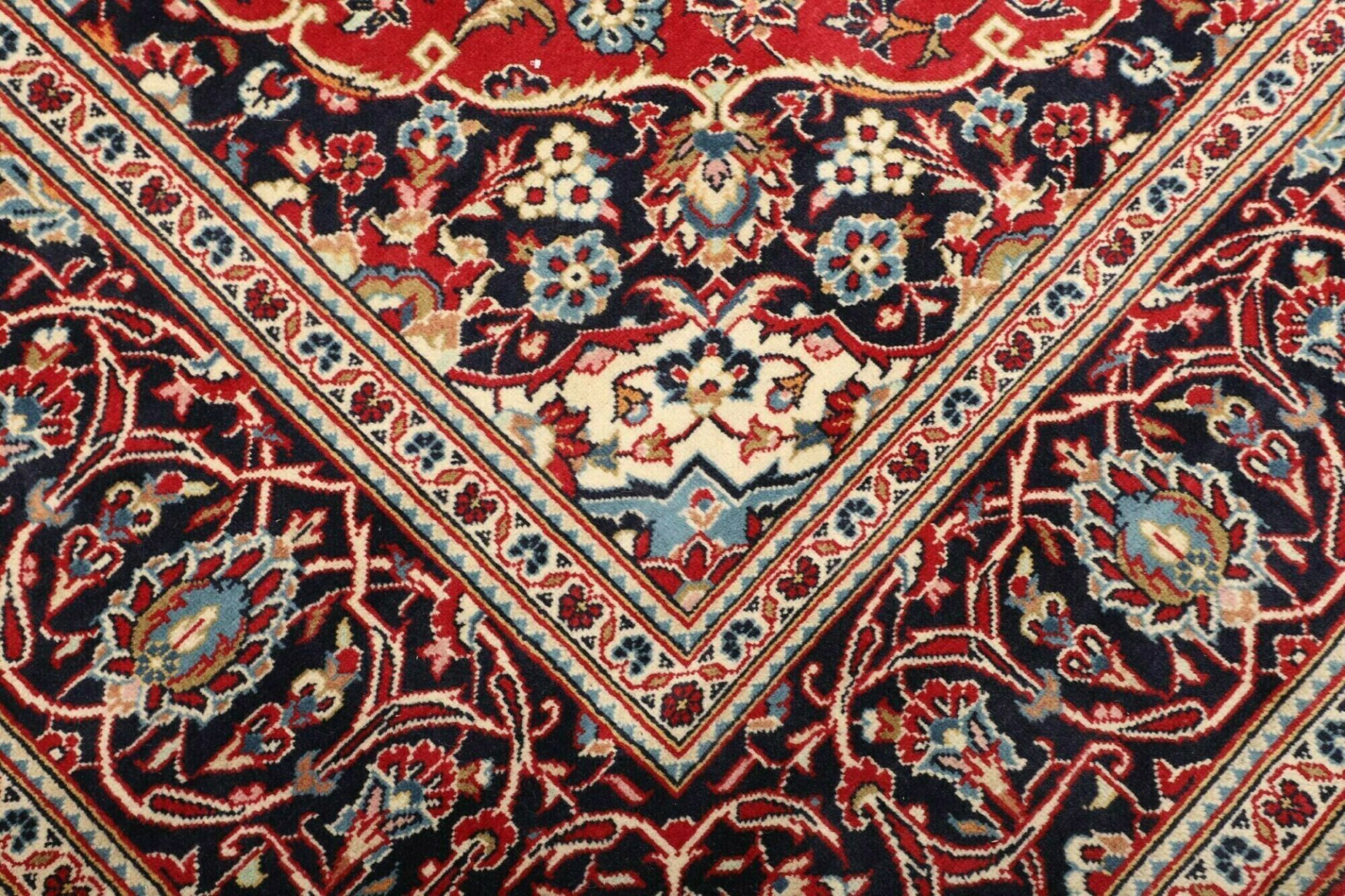 Kashan Perserteppich 196 × 299 cm aus Wolle, handgeknüpft