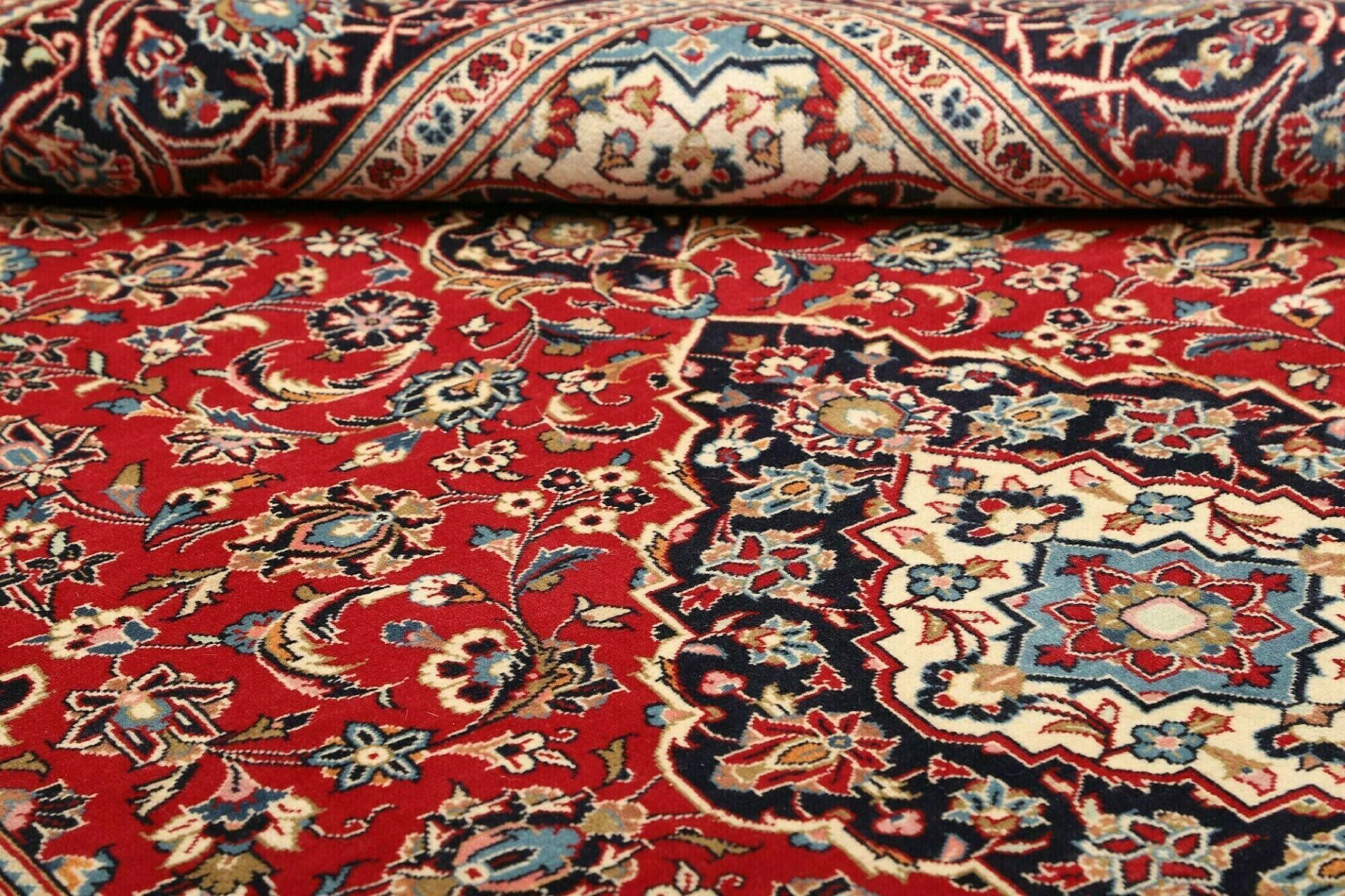 Kashan Perserteppich 196 × 299 cm aus Wolle, handgeknüpft