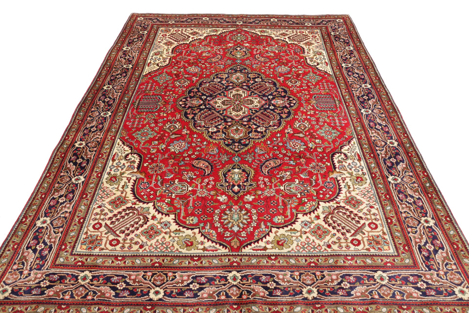 Täbriz Perserteppich 203 × 299 cm aus Wolle, handgeknüpft