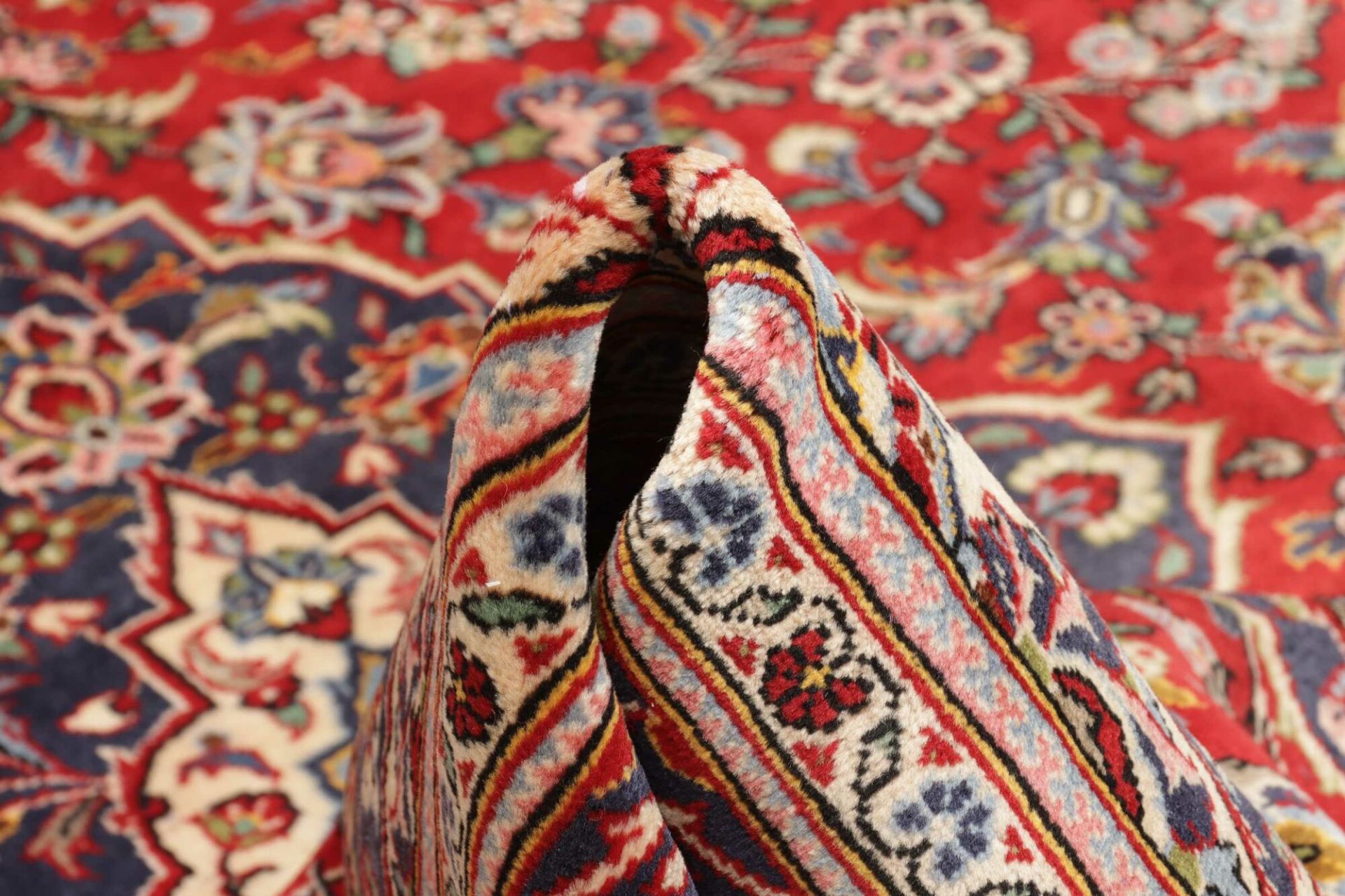 Kashan Perserteppich aus Iran, 197 × 297 cm