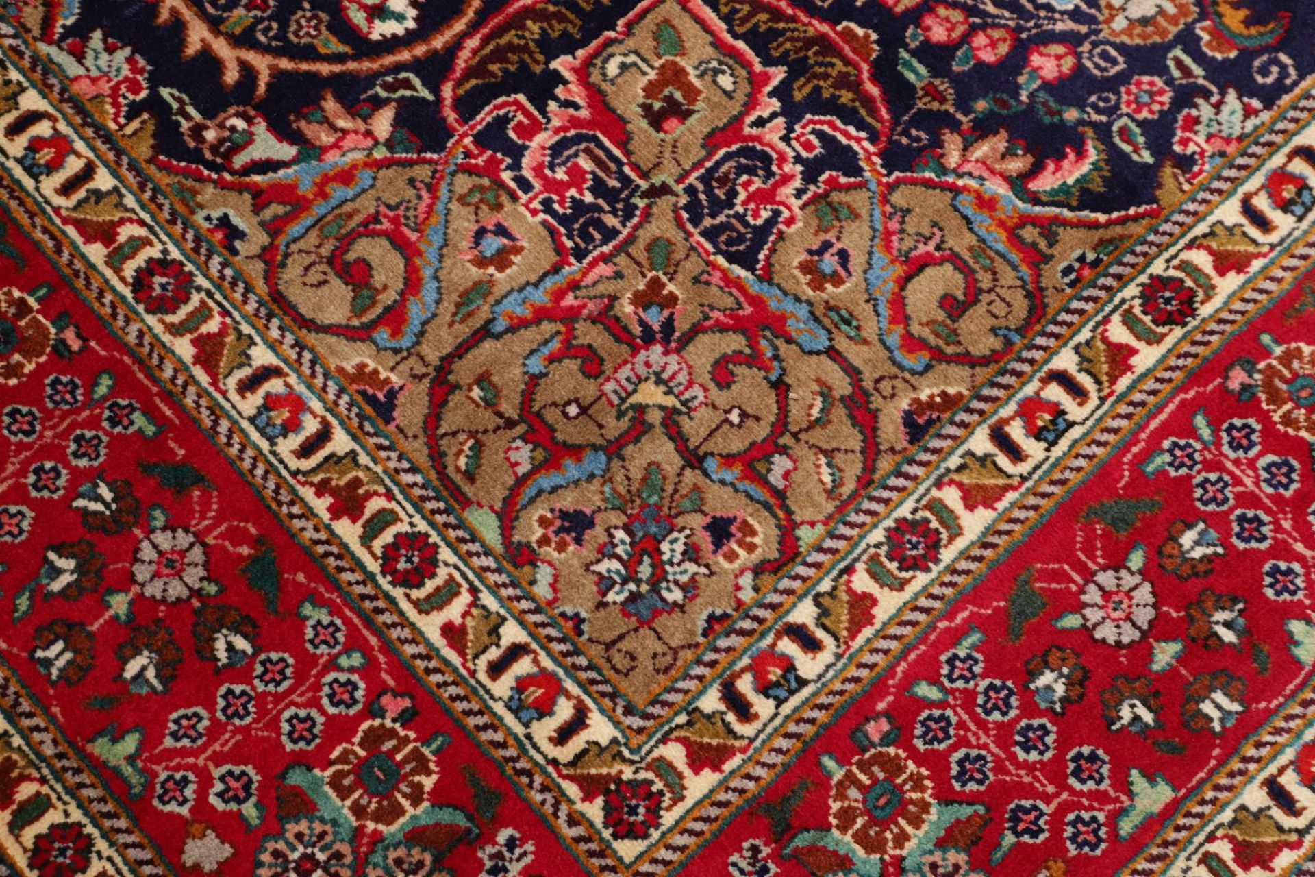 Täbriz Perserteppich 206 × 299 cm aus Wolle, handgeknüpft
