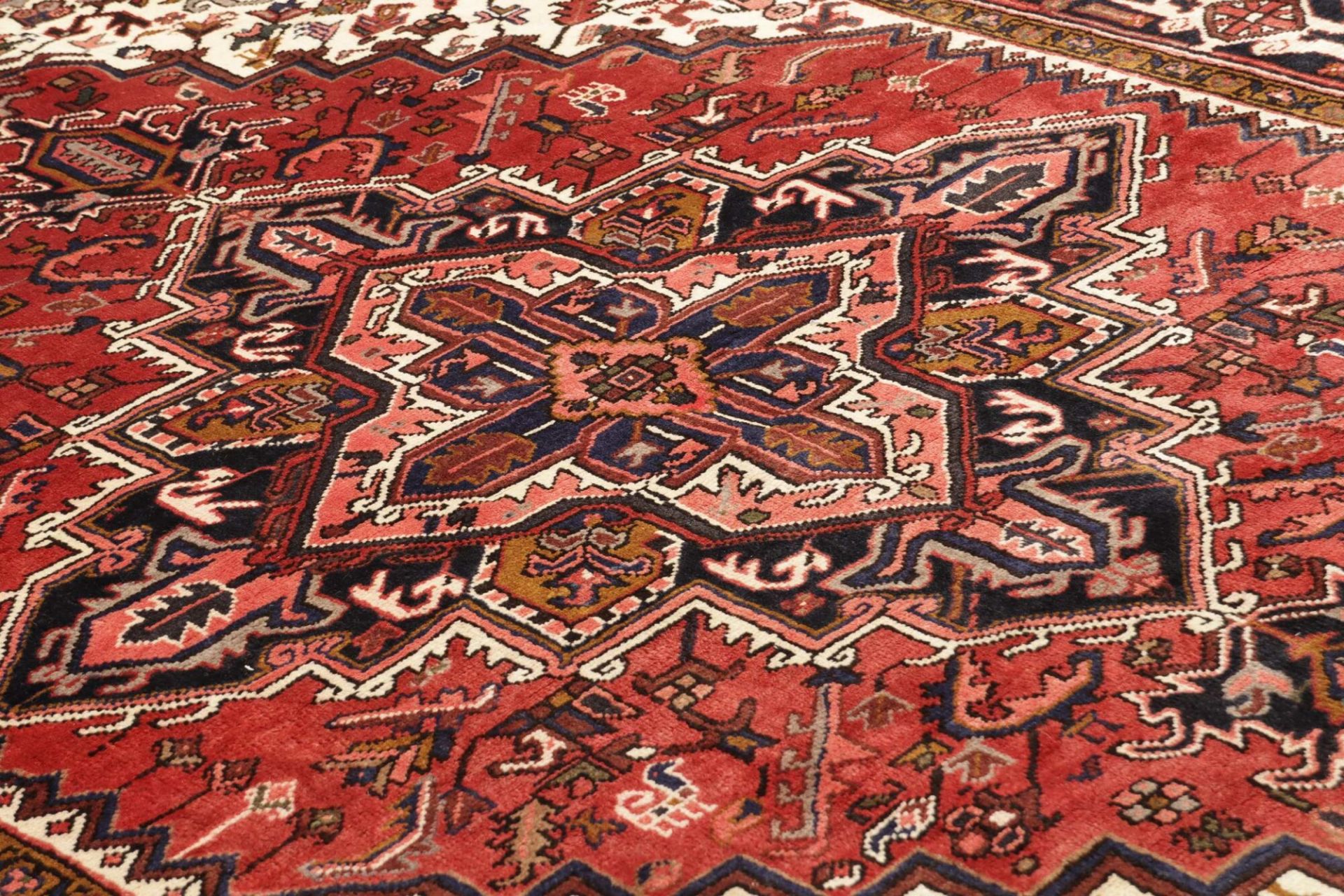 Heriz Perserteppich 207 × 299 cm aus Wolle, handgeknüpft