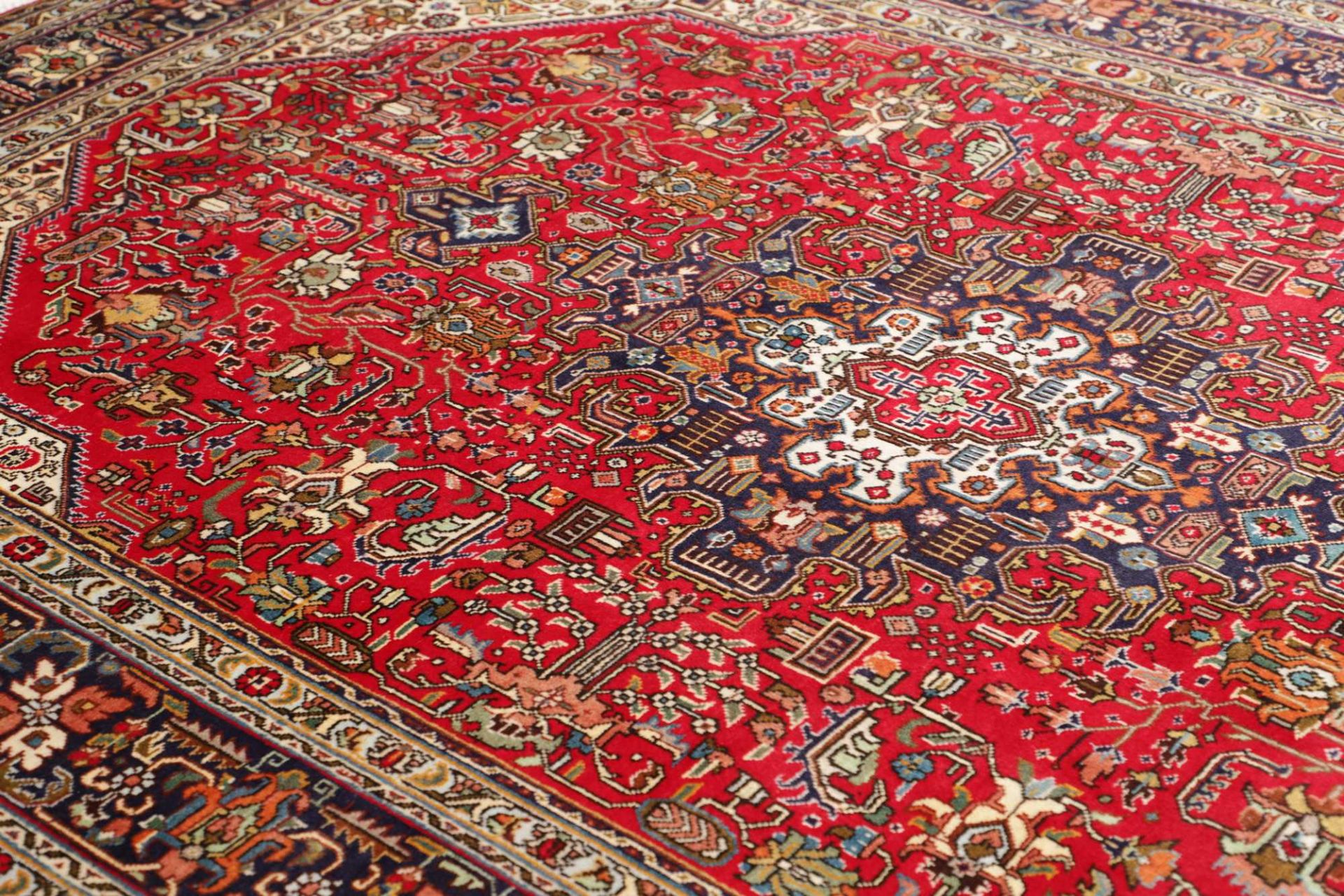 Täbriz Perserteppich aus Iran, 204 × 294 cm
