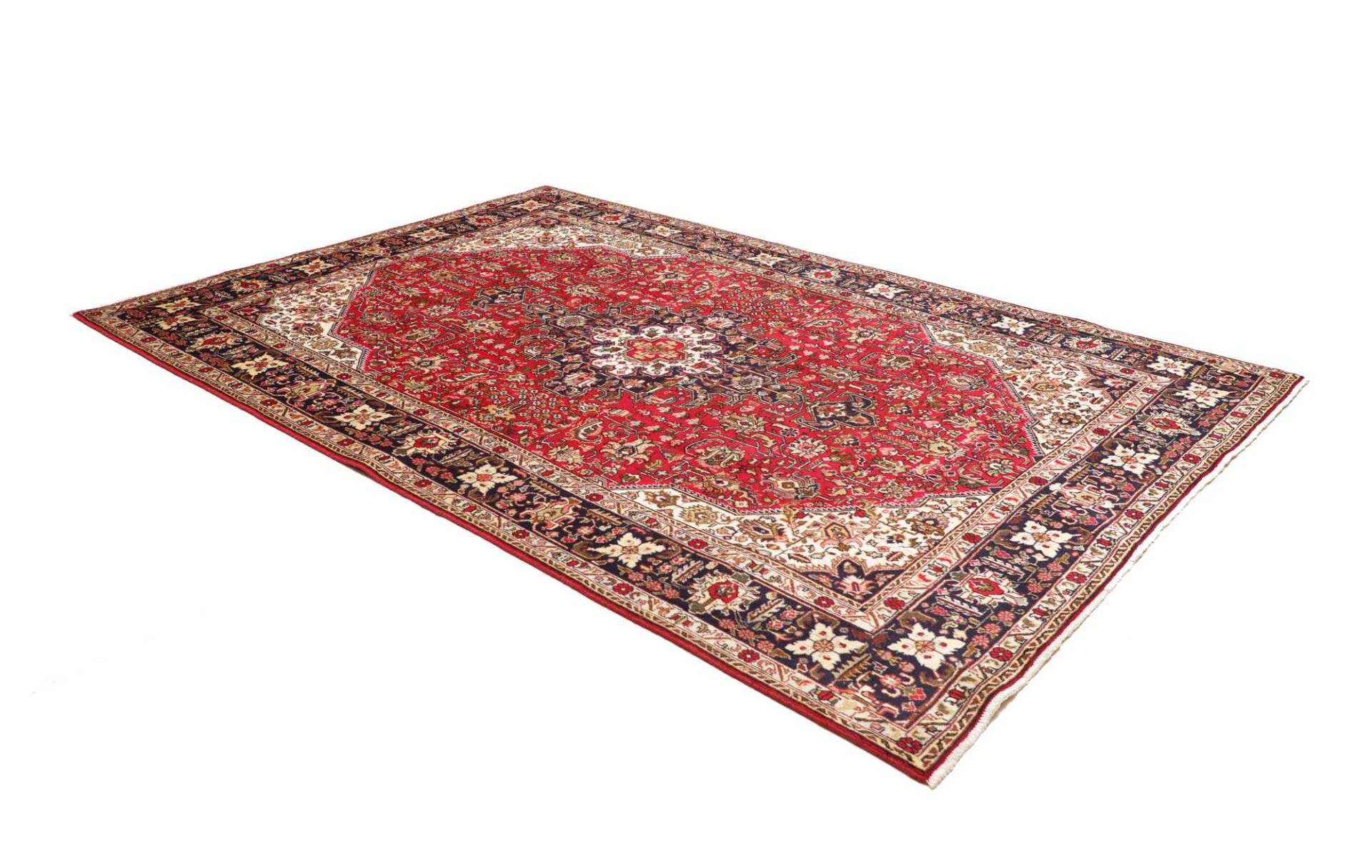 Täbriz Perserteppich aus Iran, 196 × 297 cm