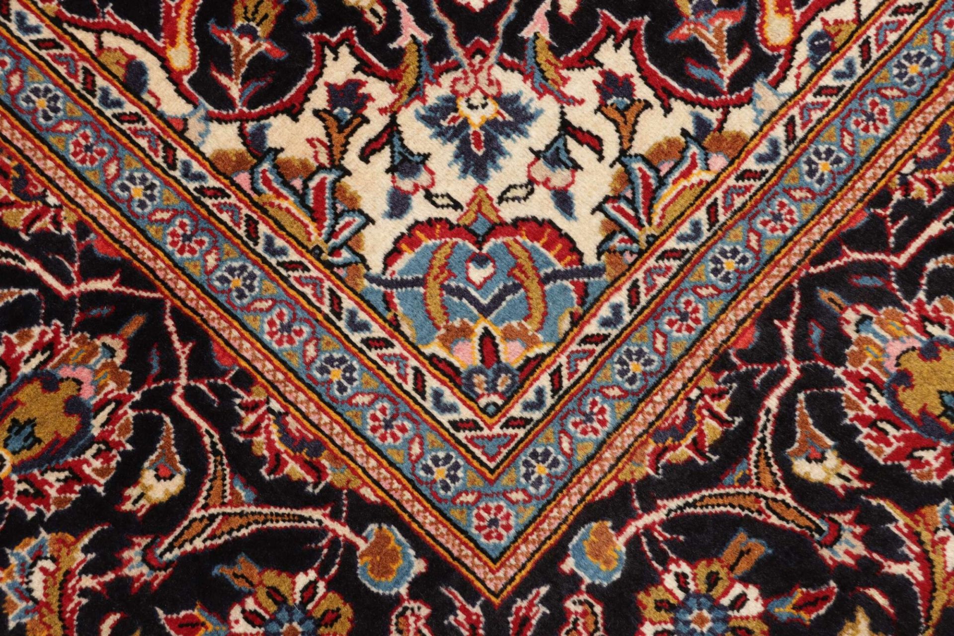 Kashan Perserteppich aus Iran, 205 × 312 cm