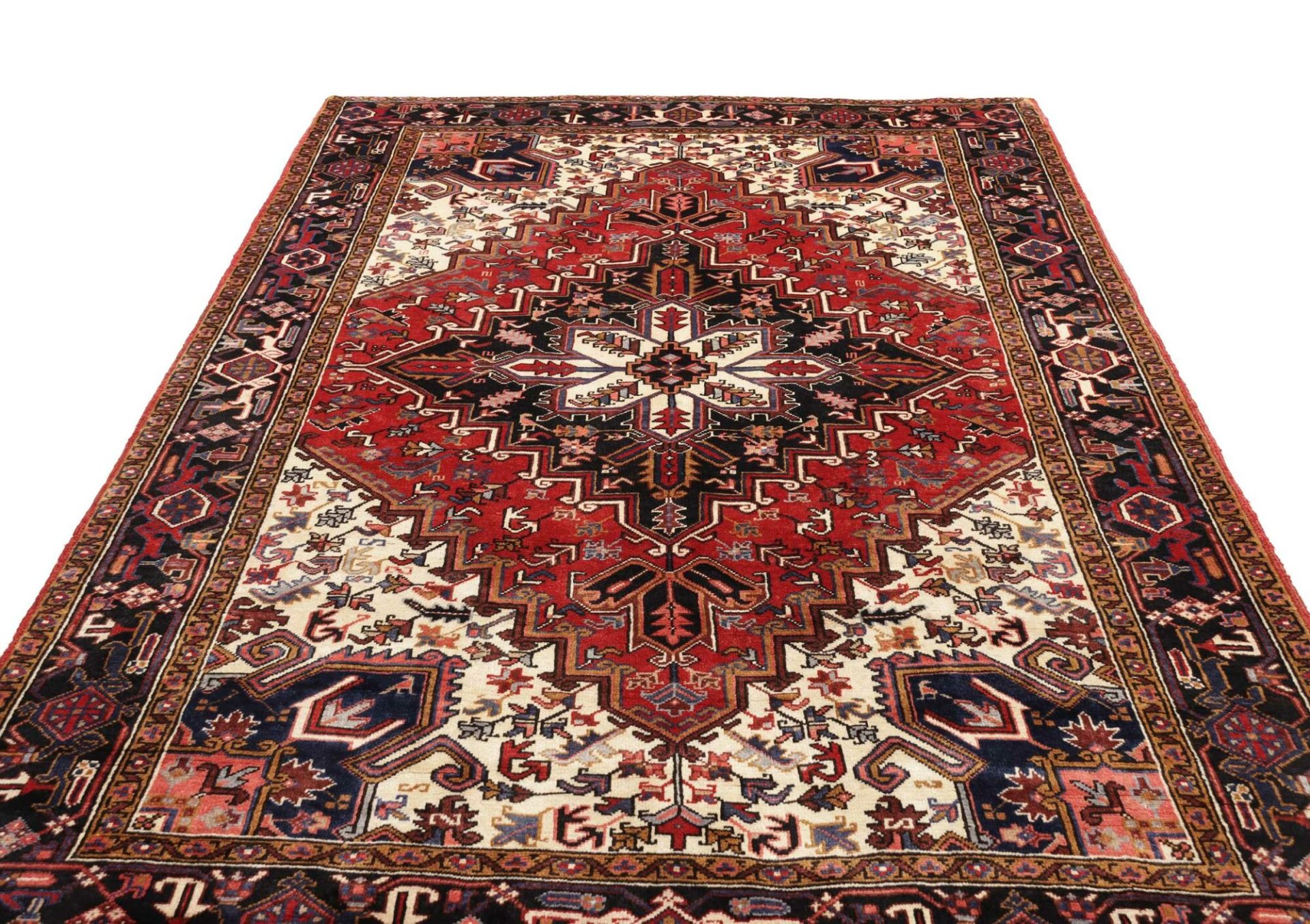 Handgeknüpfter Heriz Perserteppich 207 × 283 cm