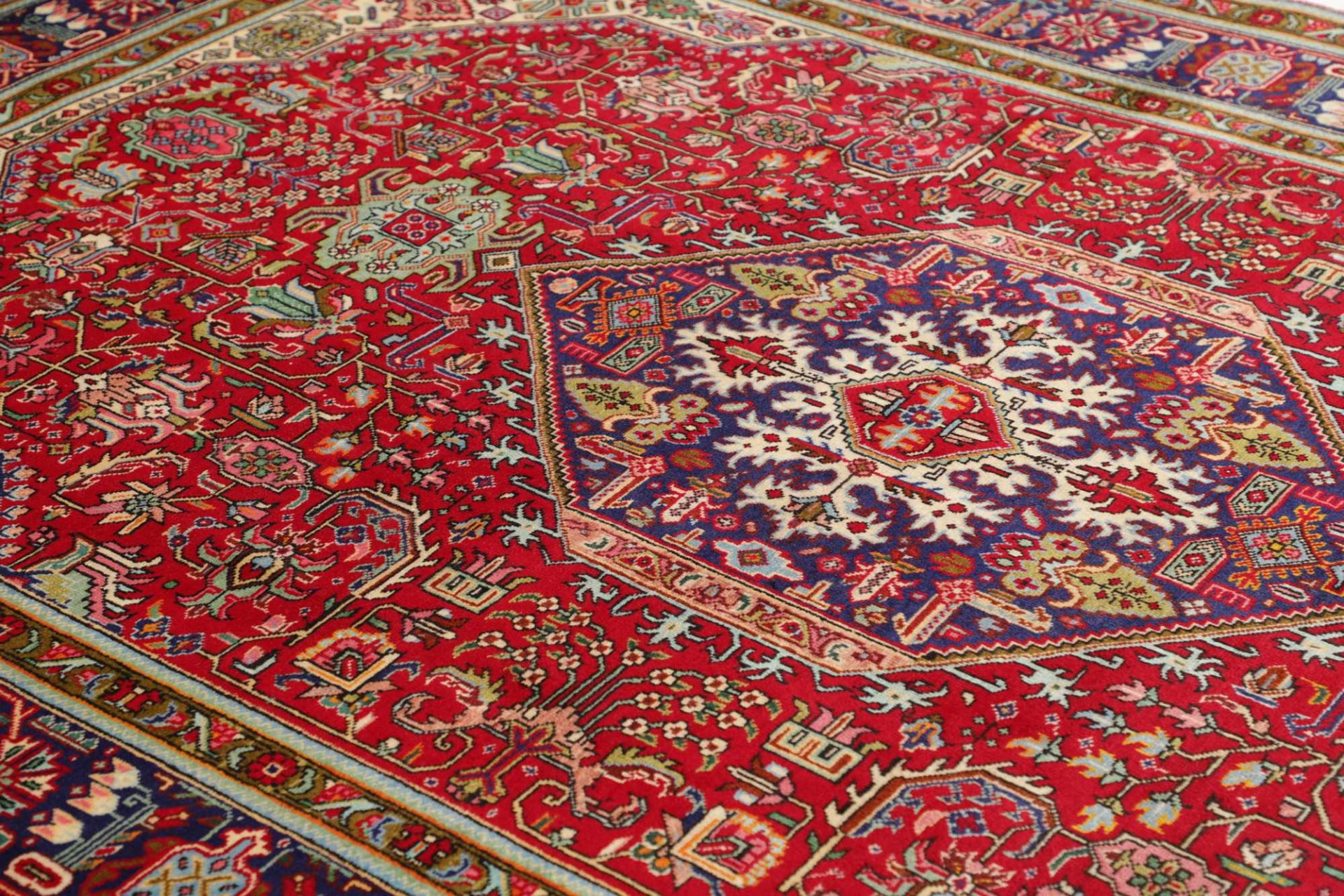 Täbriz Perserteppich aus Iran, 209 × 289 cm