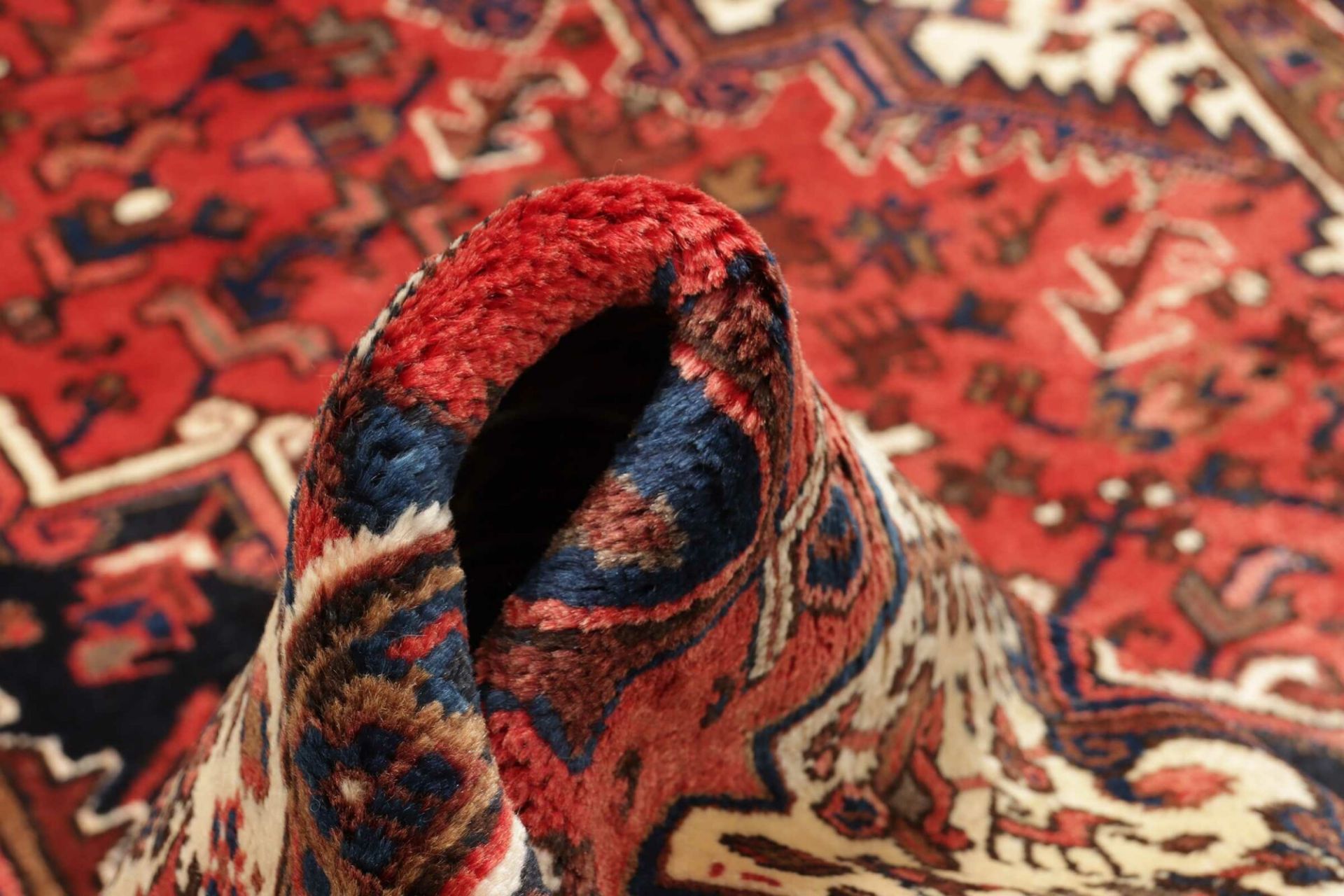 Heriz Perserteppich aus Iran, 213 × 297 cm