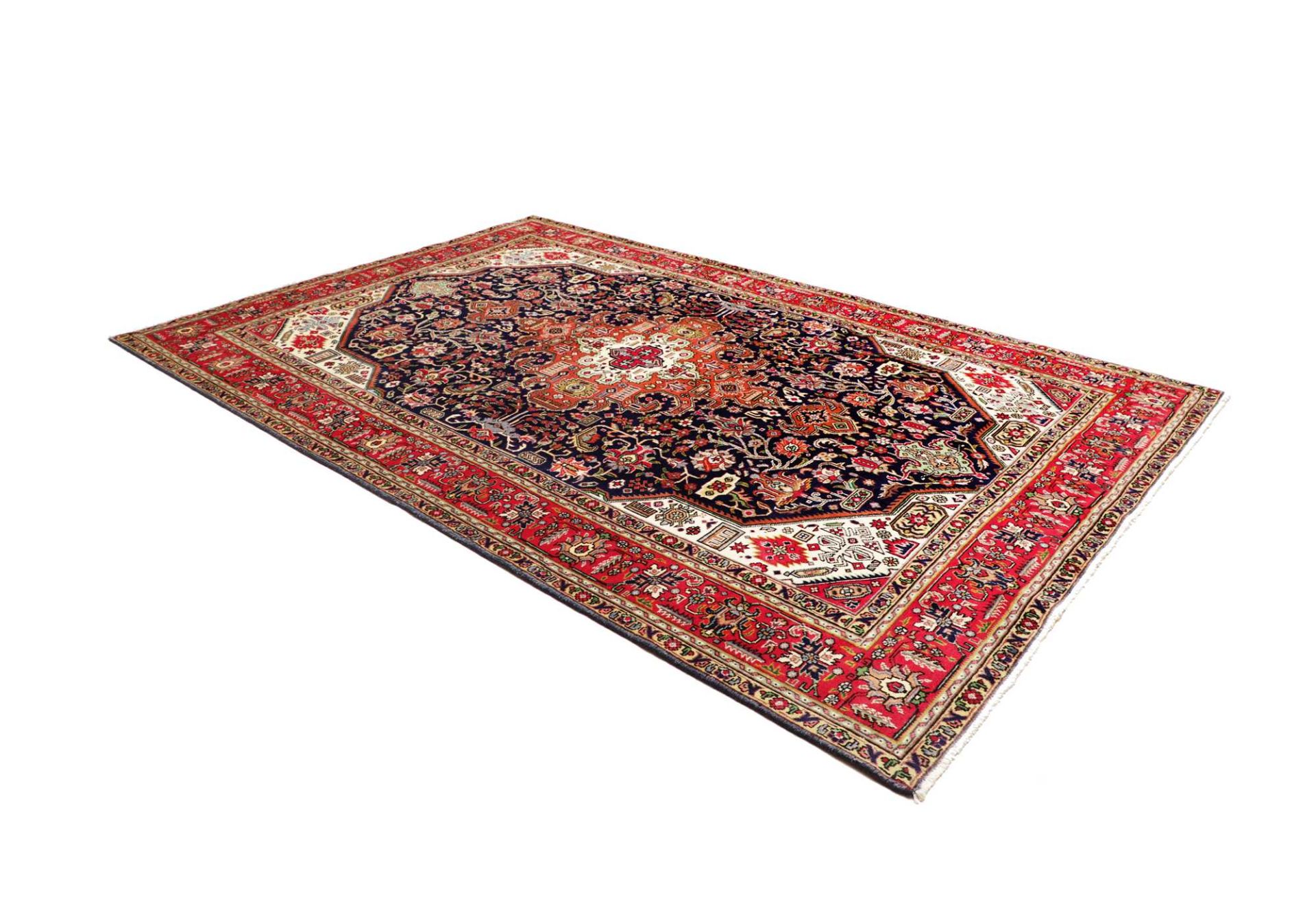 Handgeknüpfter Täbriz Perserteppich 201 × 309 cm