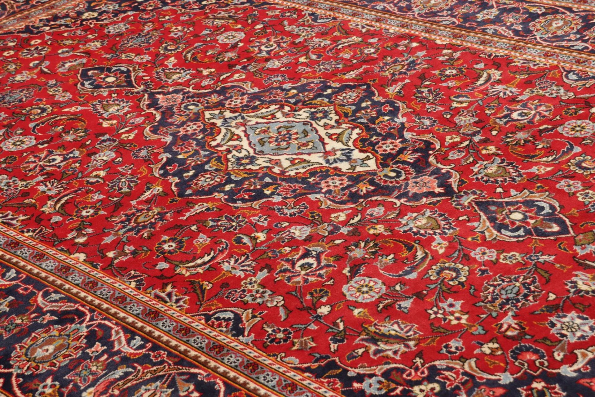 Kashan Perserteppich aus Iran, 199 × 313 cm