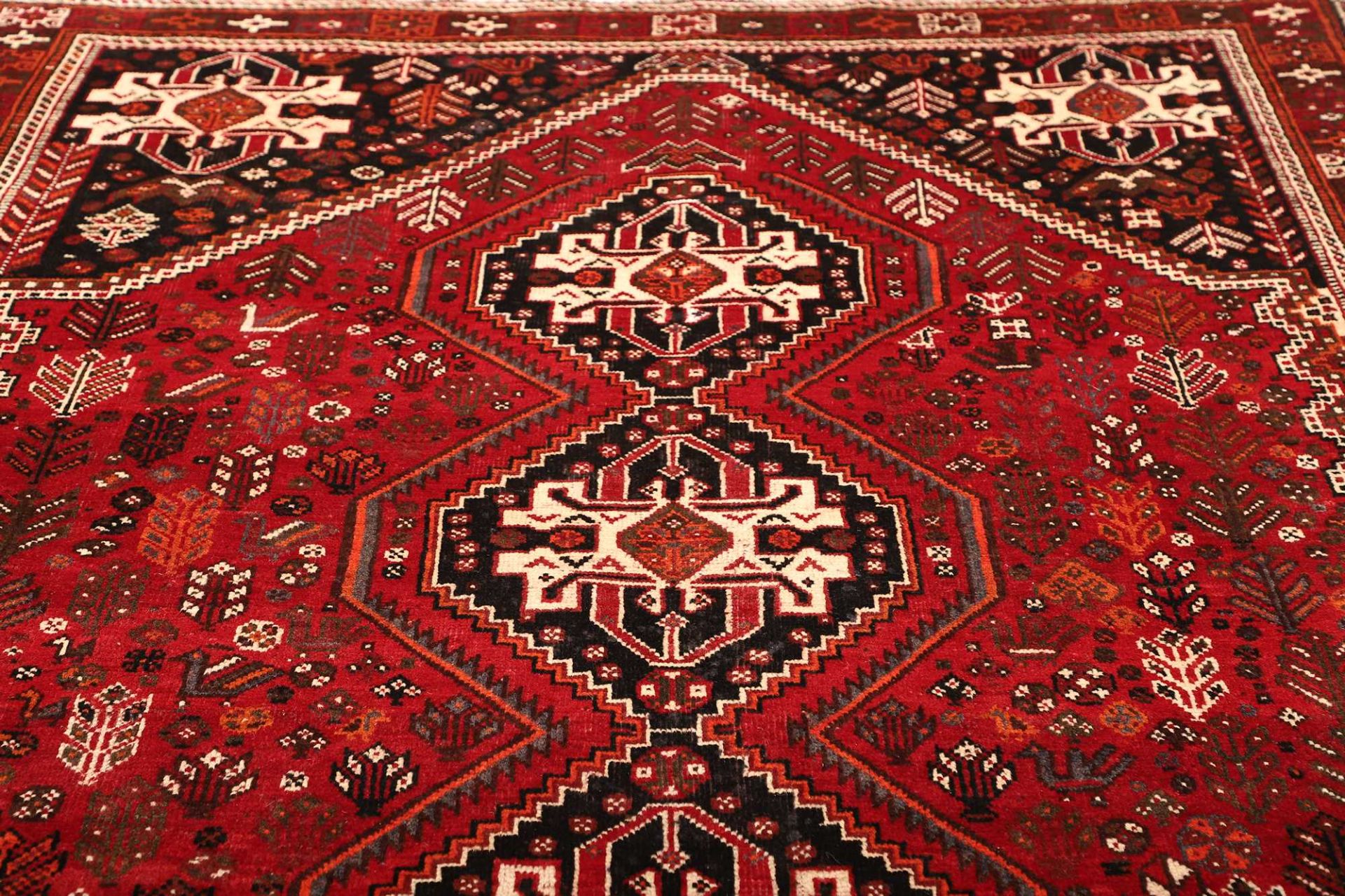 Handgeknüpfter Shiraz Perserteppich 216 × 299 cm