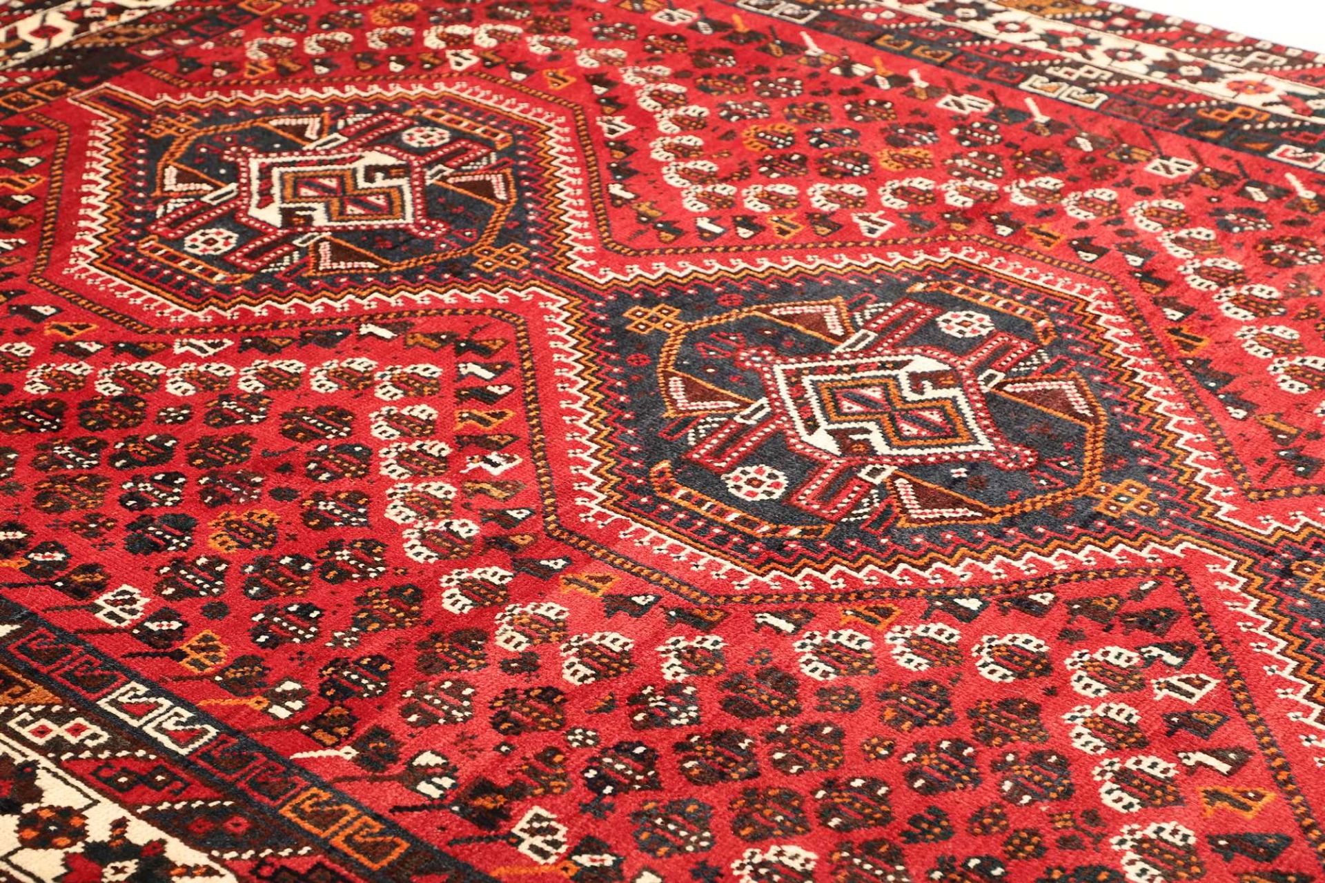 Shiraz Perserteppich aus Iran, 214 × 302 cm