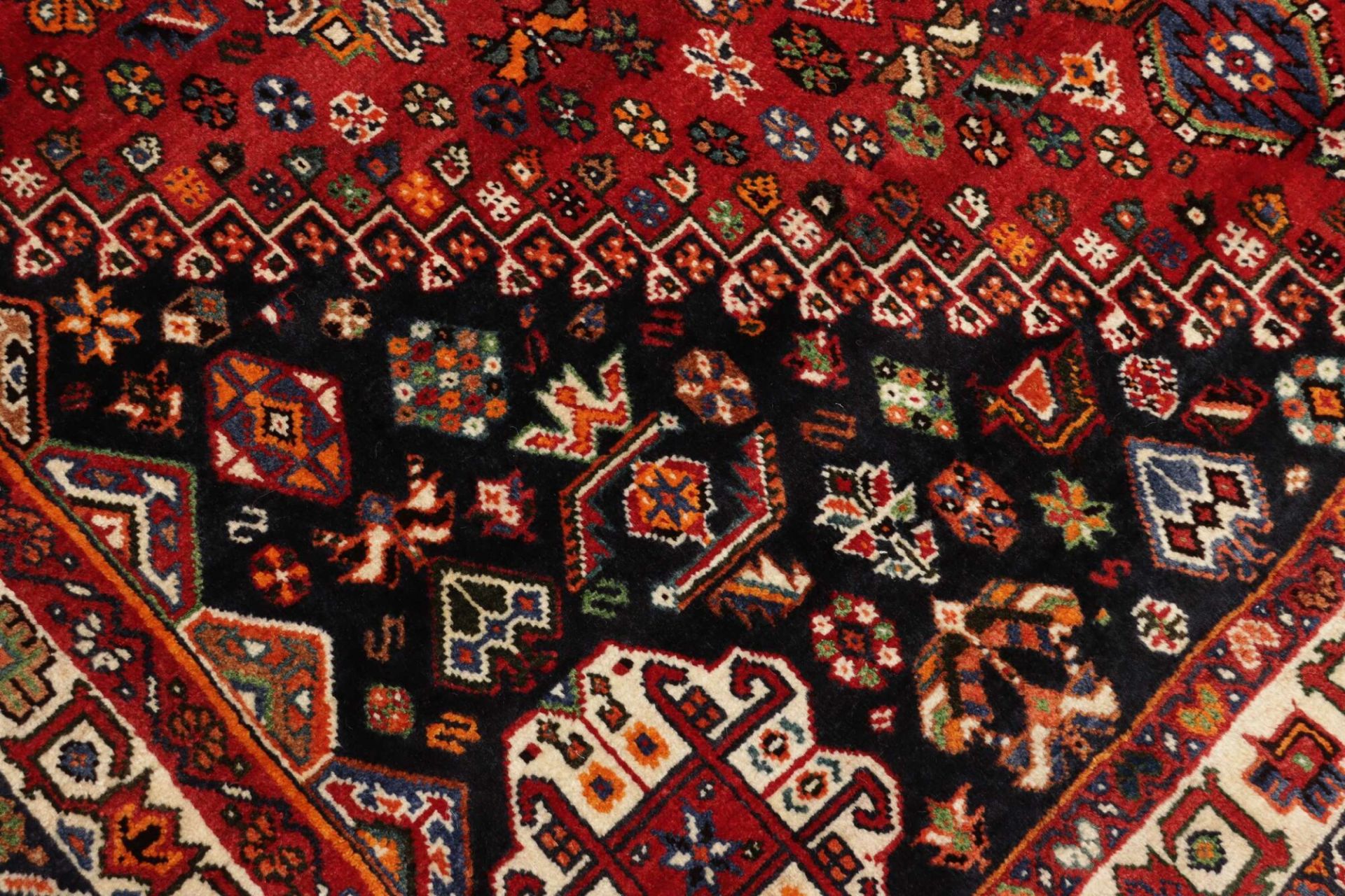 Shiraz Perserteppich 181 × 282 cm aus Wolle, handgeknüpft