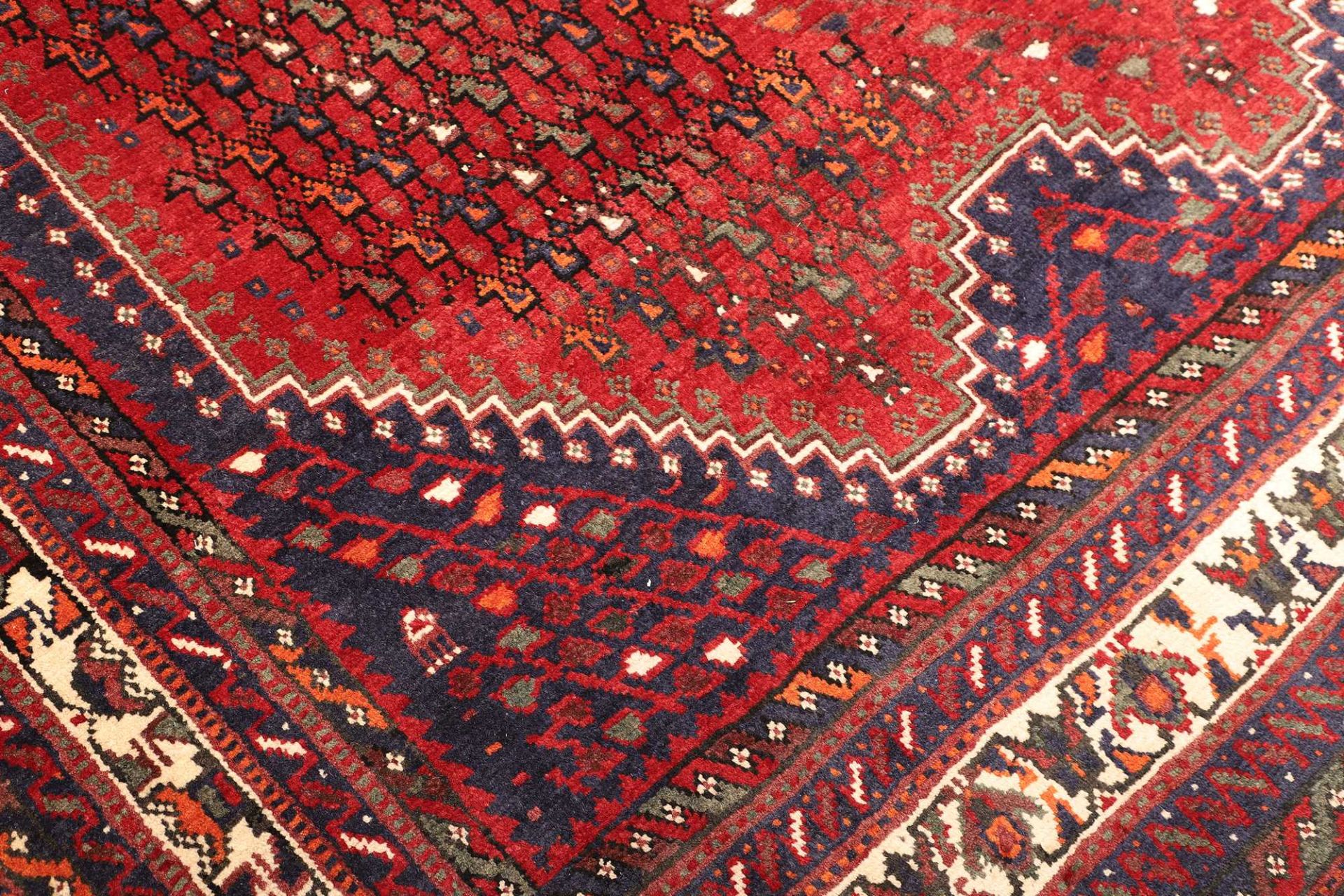 Handgeknüpfter Shiraz Perserteppich 209 × 284 cm