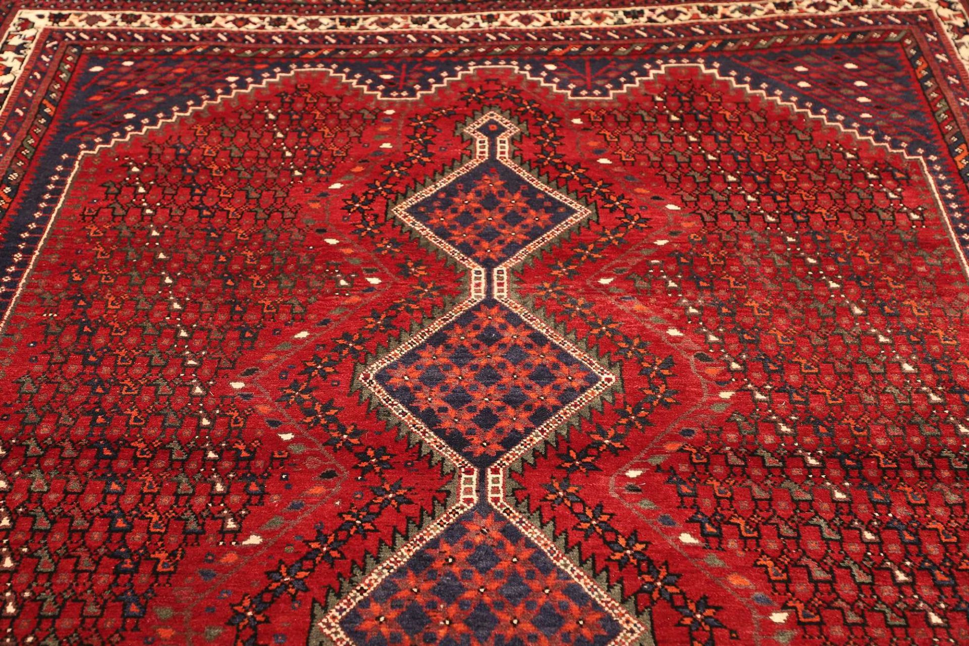 Handgeknüpfter Shiraz Perserteppich 209 × 284 cm
