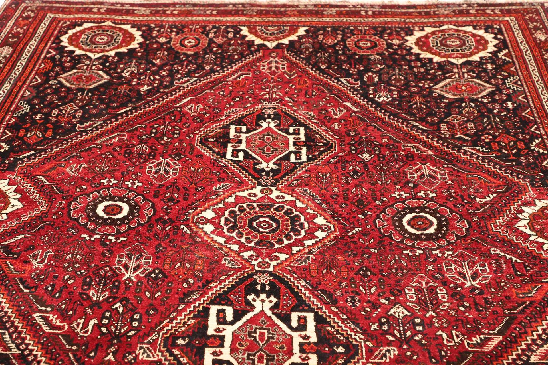 Handgeknüpfter Shiraz Perserteppich 219 × 307 cm