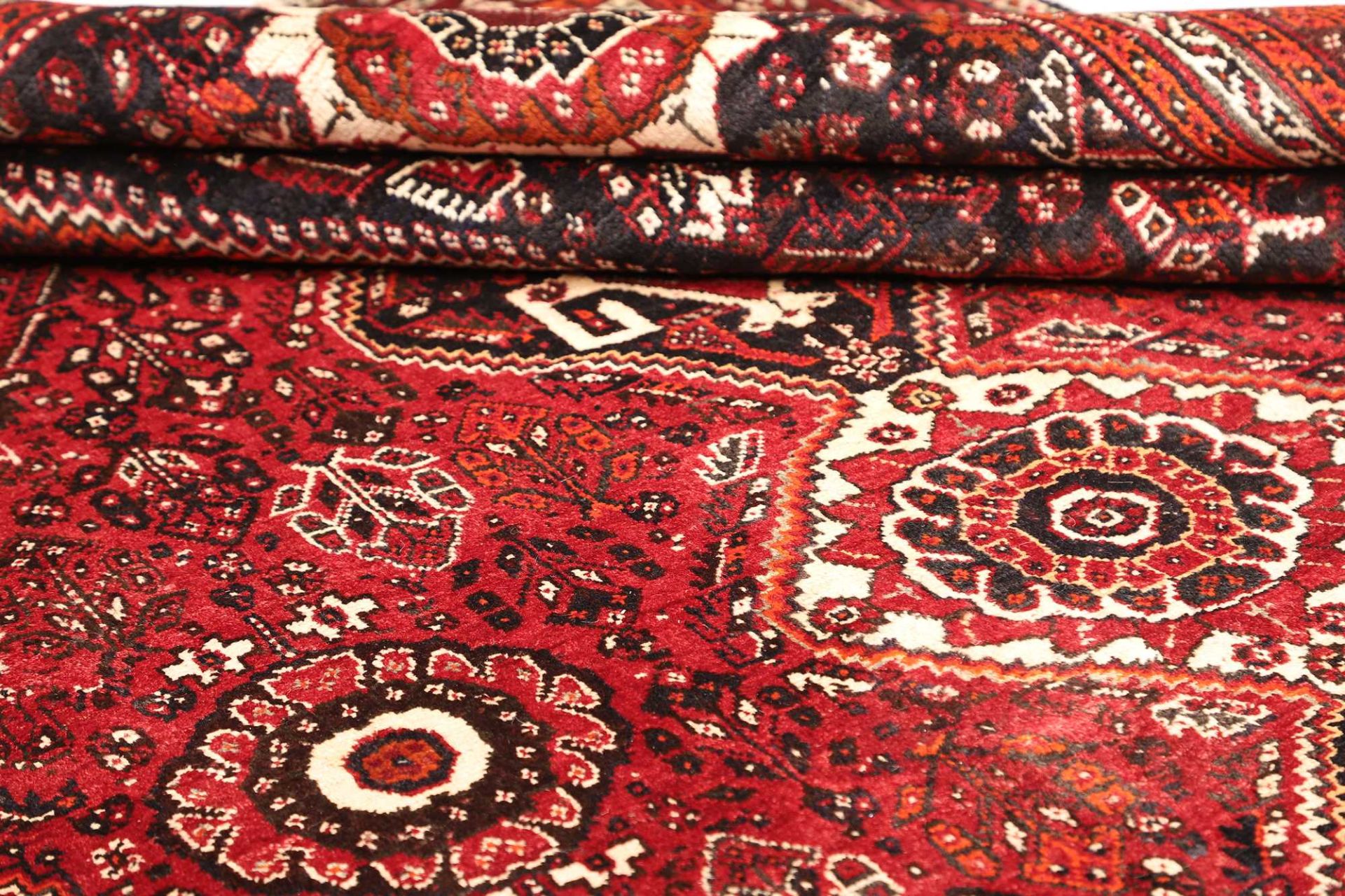 Handgeknüpfter Shiraz Perserteppich 219 × 307 cm