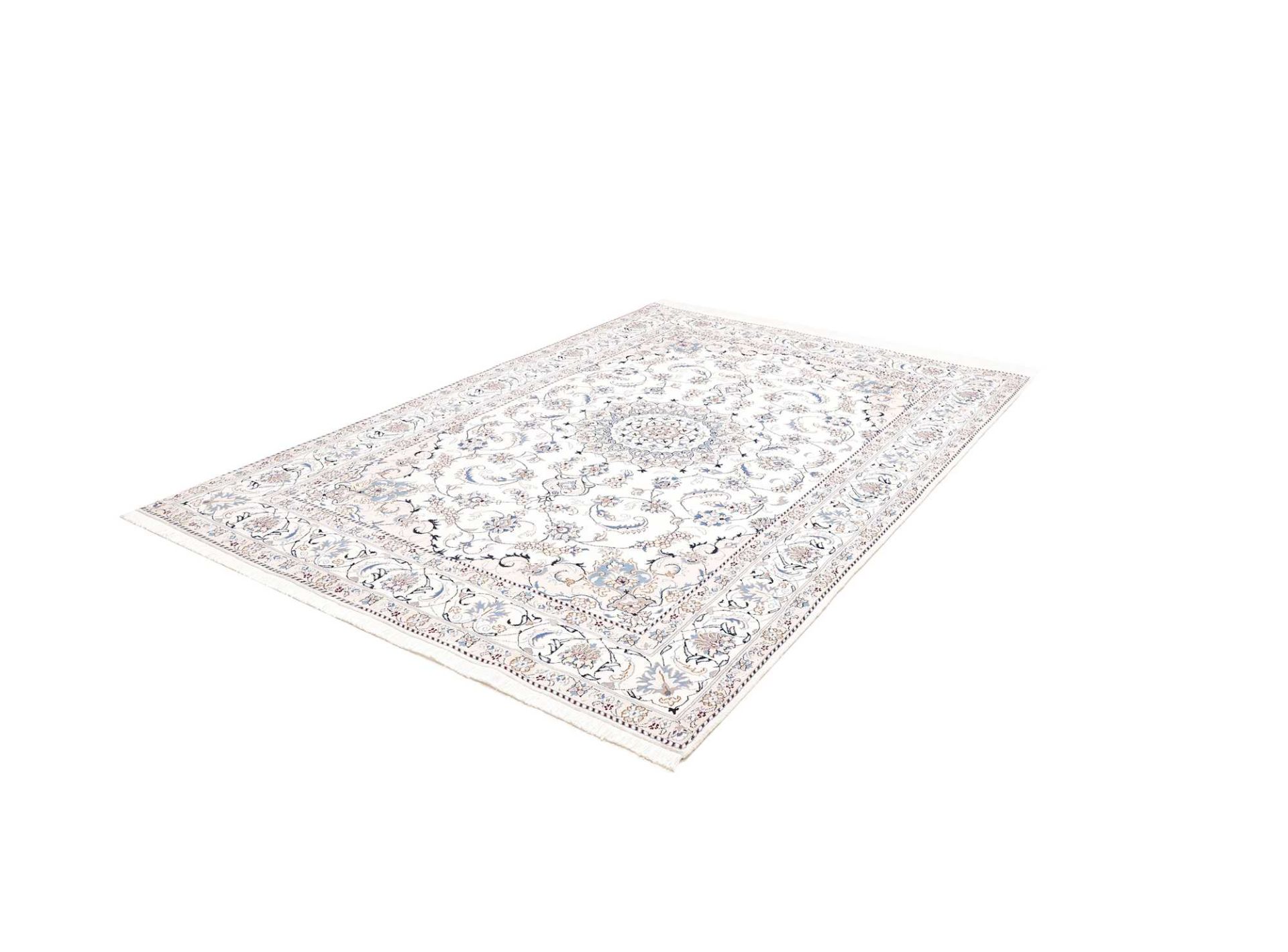 Handgeknüpfter Nain Perserteppich 204 × 309 cm