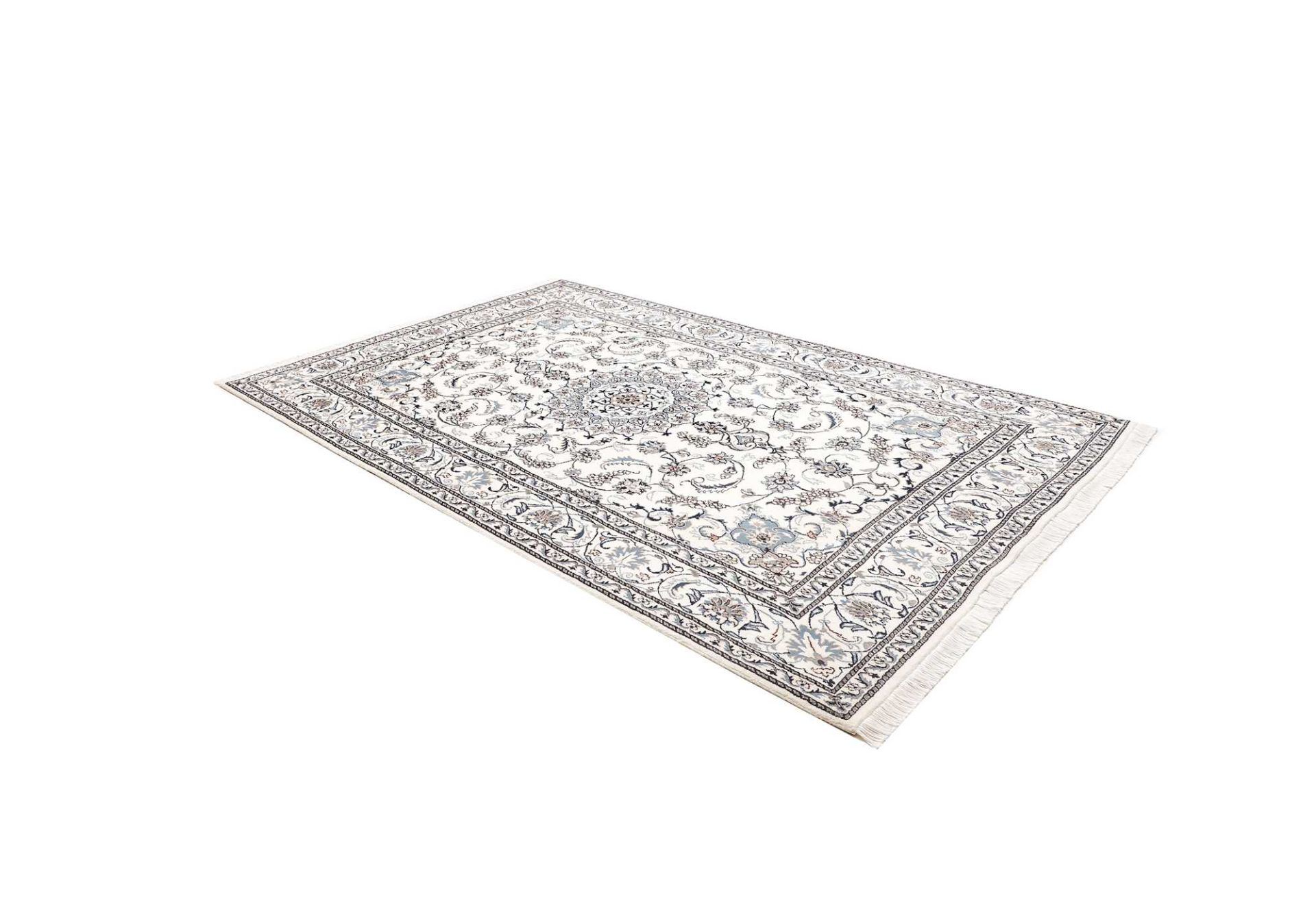 Nain Perserteppich aus Iran, 188 × 290 cm