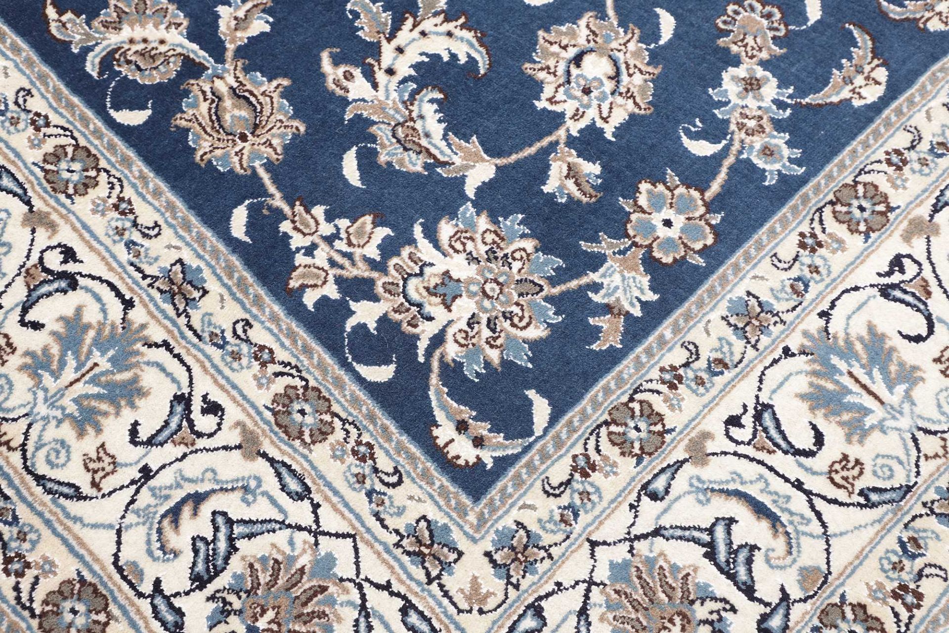 perserteppich-nain-202-x-299-cm-schurwolle-handgeknupft-exklusiv-5 Nain Perserteppich 202 × 299 cm aus Wolle, handgeknüpft